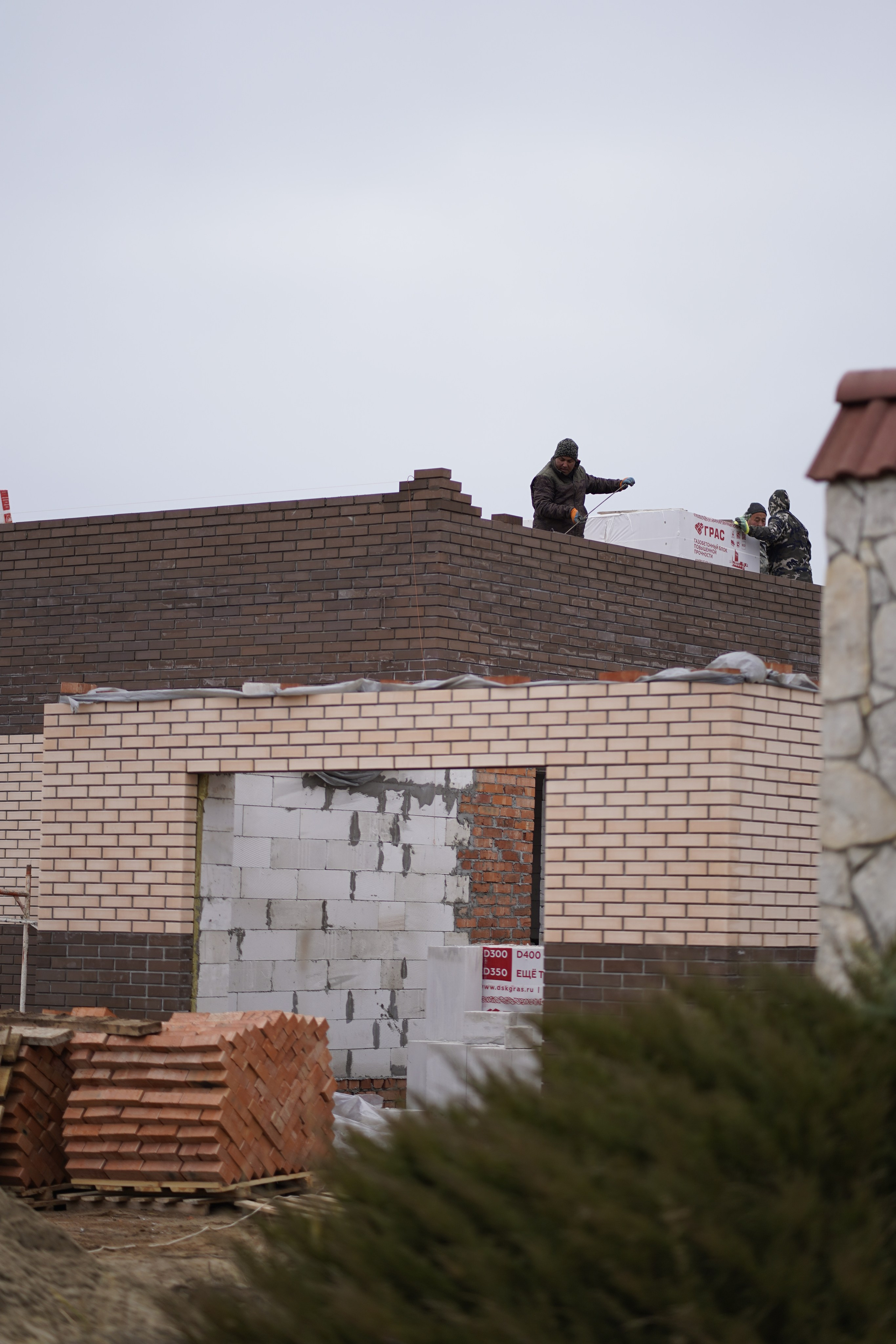 Двухэтажный дом 200 м². Das House