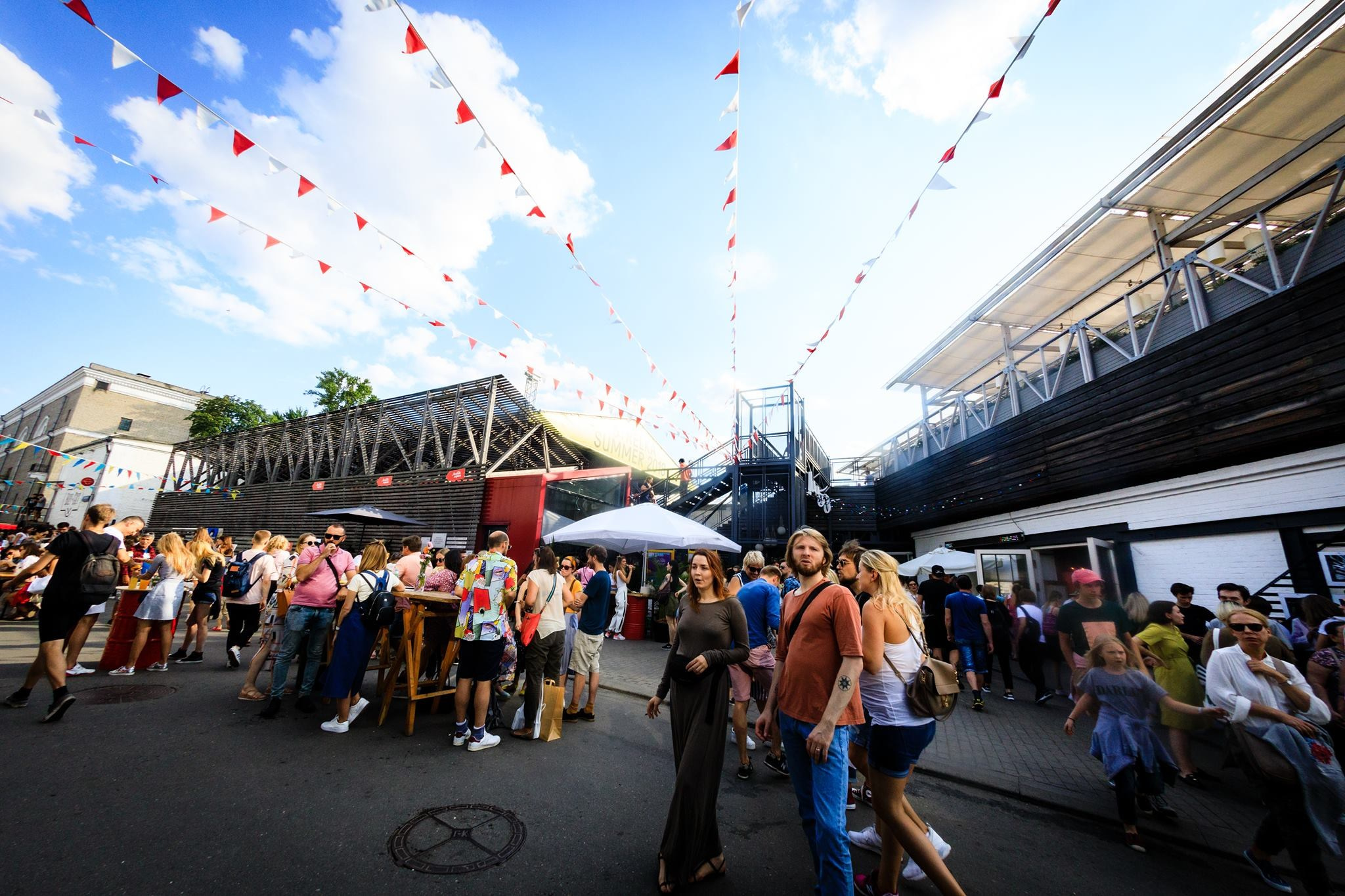 19 августа 2018 на Стрелке / фото Лена Стребкова. Фотоотчеты «Ламбада-маркета»