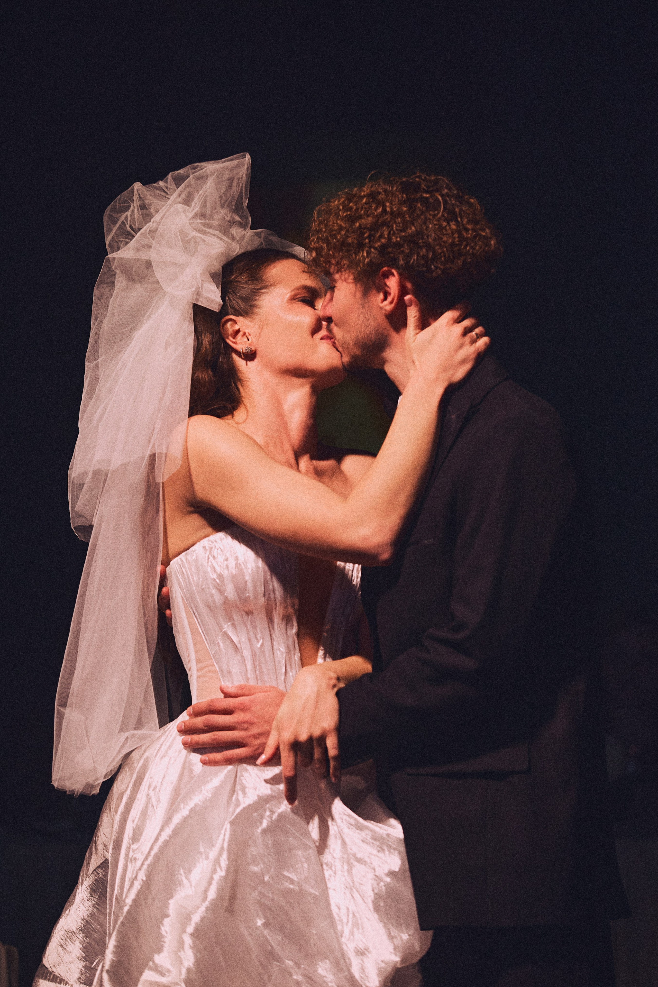 VIBE&VELVET. Дмитрий Мазуркевич: Профессиональный Репортажный Фотограф