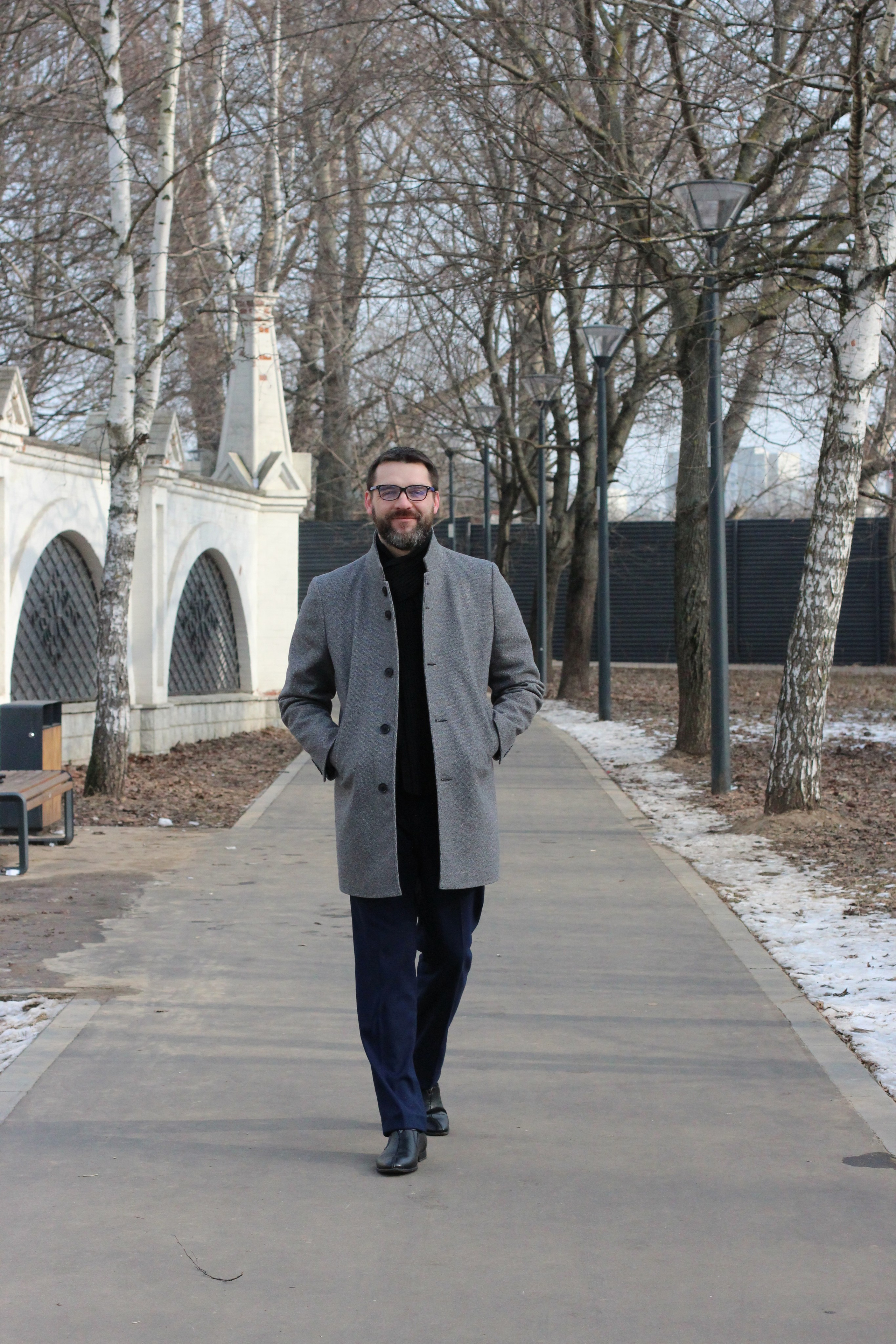 Максим, прогулочная фотосессия по парку Яуза. Ваш личный фотограф в Москве Мила