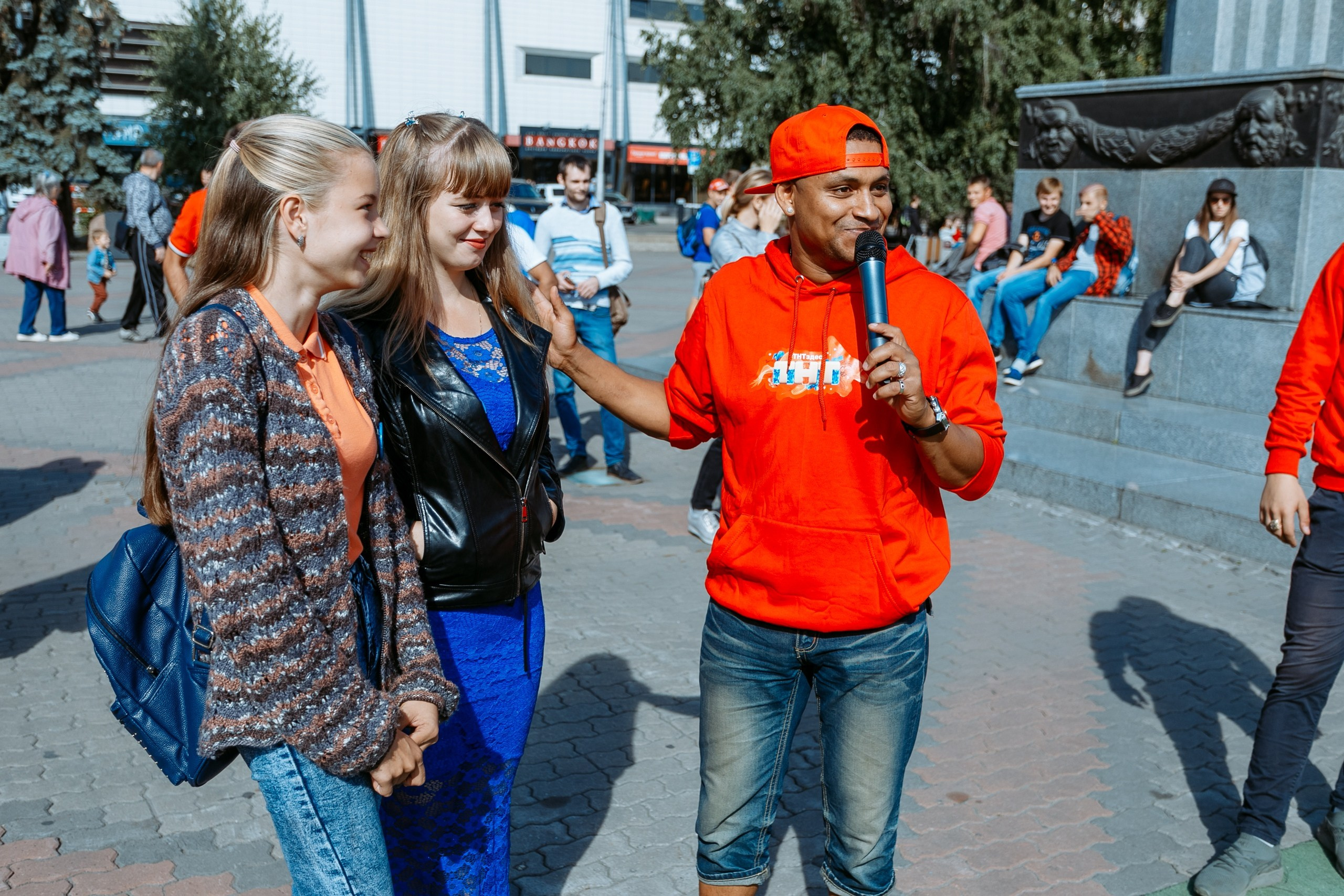Попади на ТНТ @ Театральная площадь. Репортажный фотограф Максим Полянский. Москва, Санкт-Петербург, Красноярск