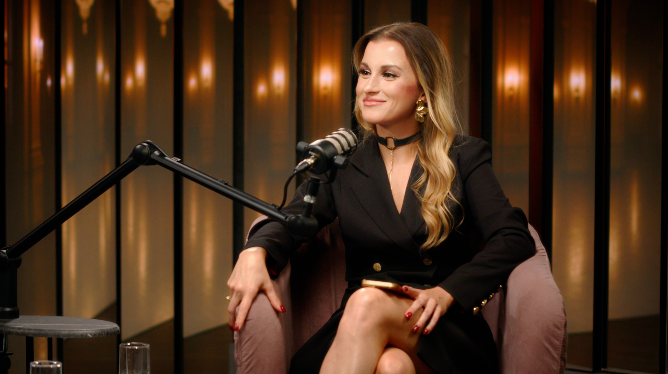 СМСЛ шоу (podcasts). Цветокоррекция видео онлайн Иван Сержанов