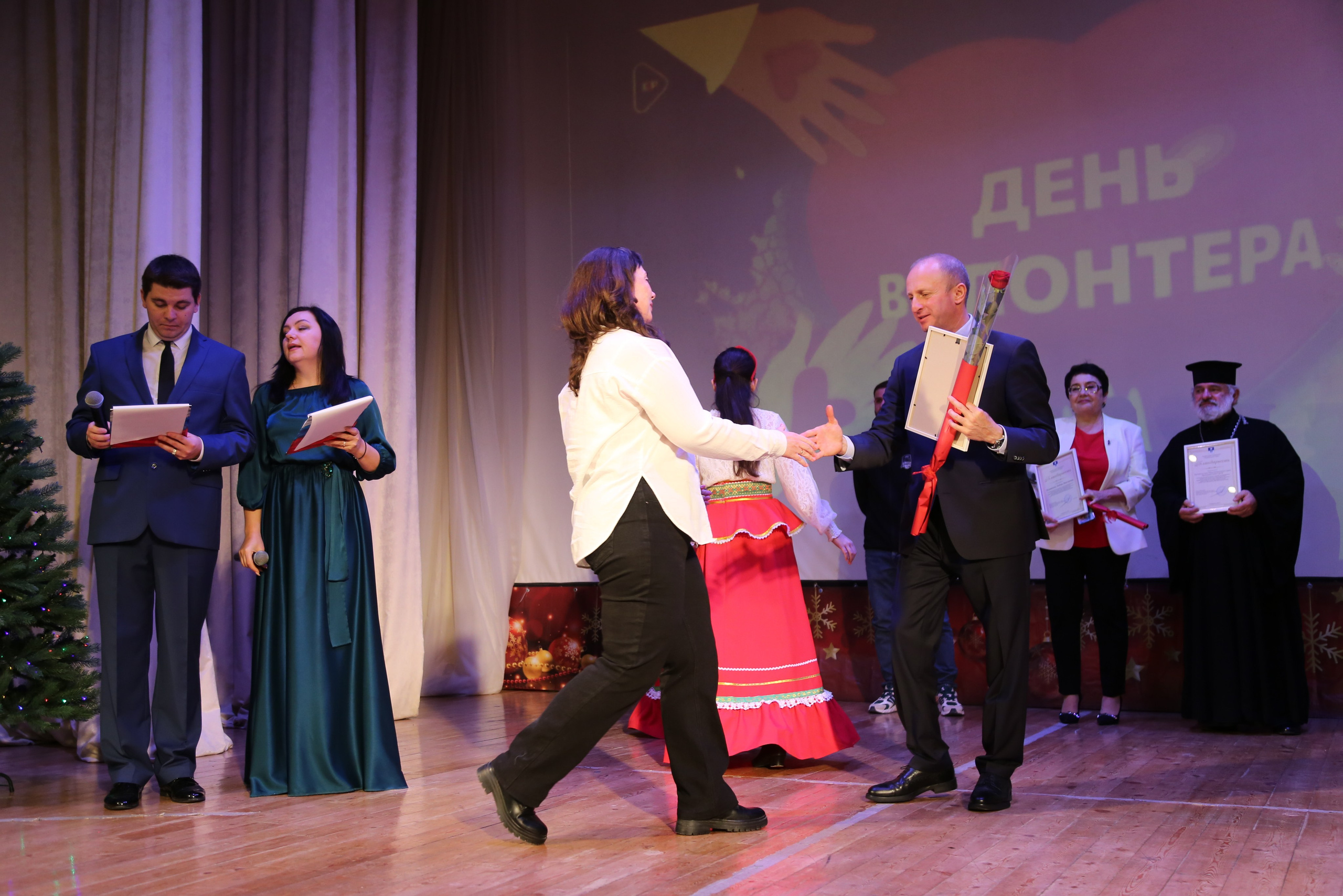 День Волонтёра. Жизнь курорта Кабардинка в фотографиях