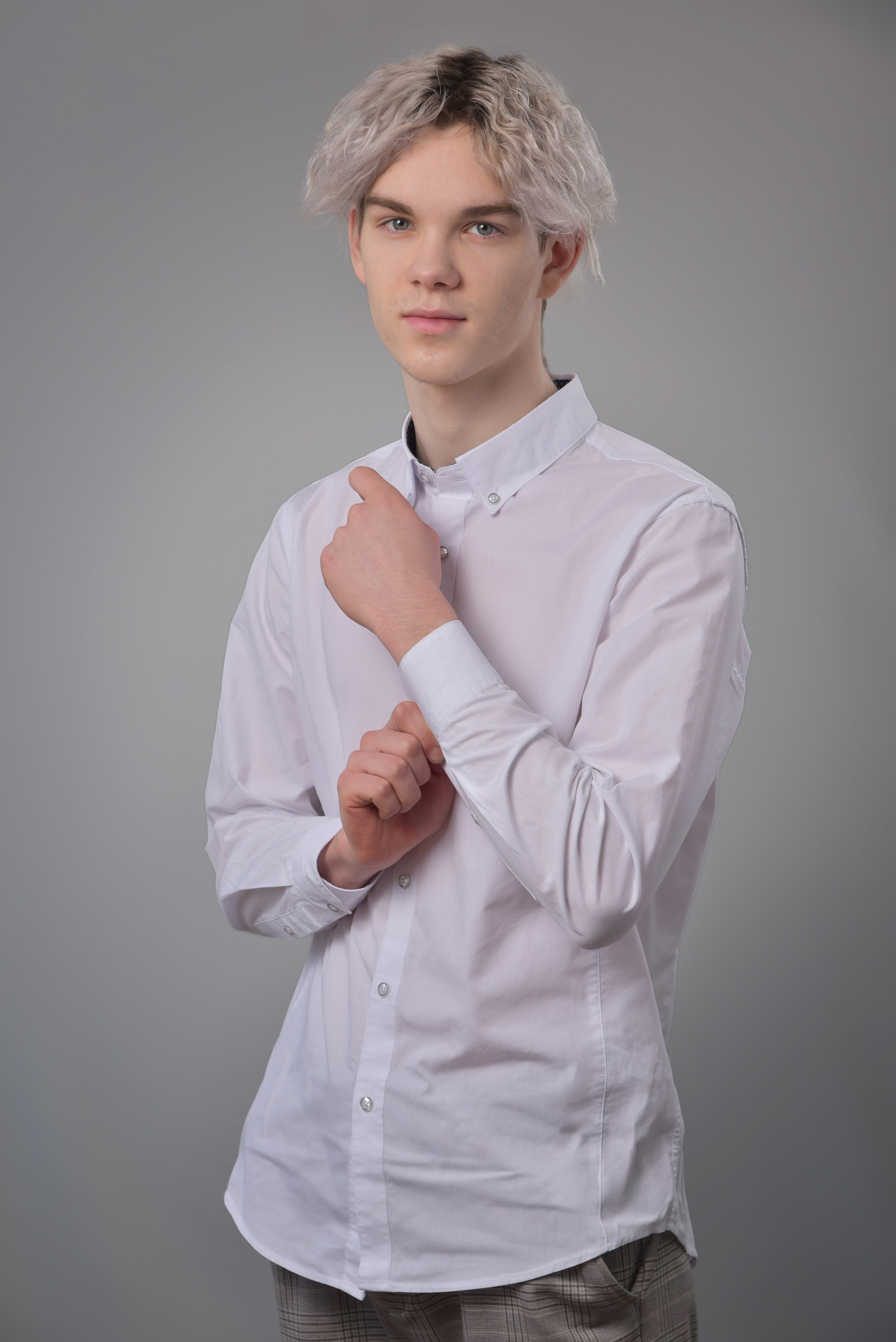 Портреты для выпускных альбомов. Фотограф в Санкт-Петербурге Артем Михайлов