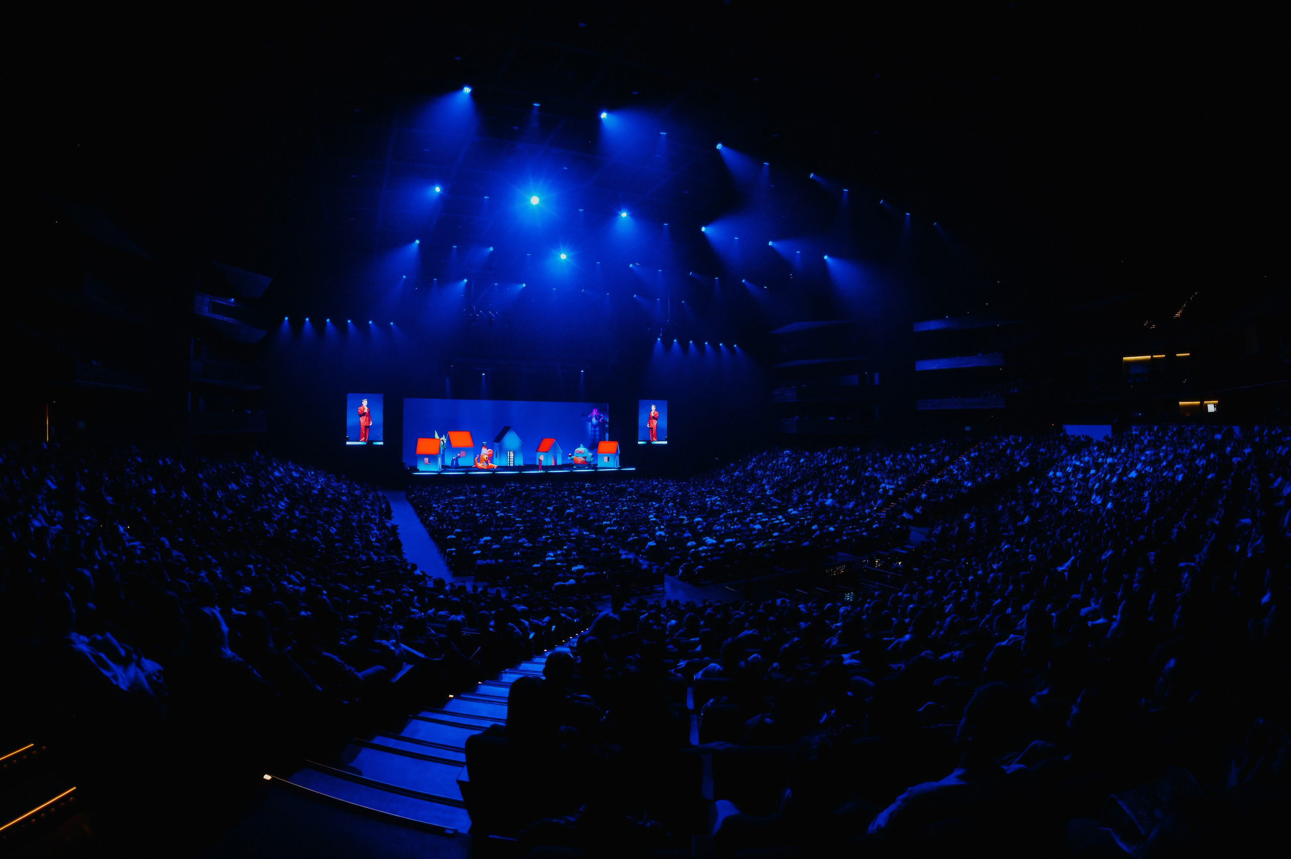 SERGEY ORLOV / MOSCOW / 2025. OOPS TEAM