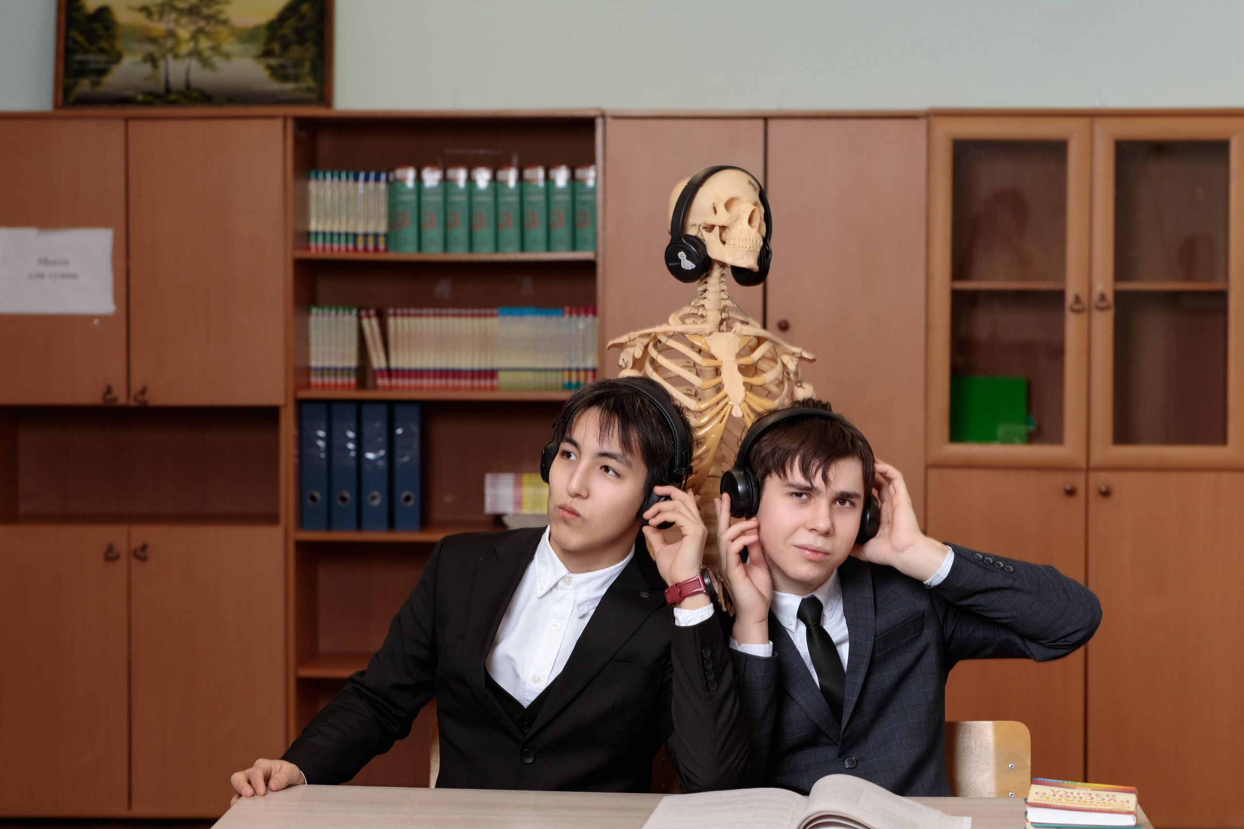 Школьная фотосьемка фотосессия выпускников, школьников в Сургуте, п.Федорвский