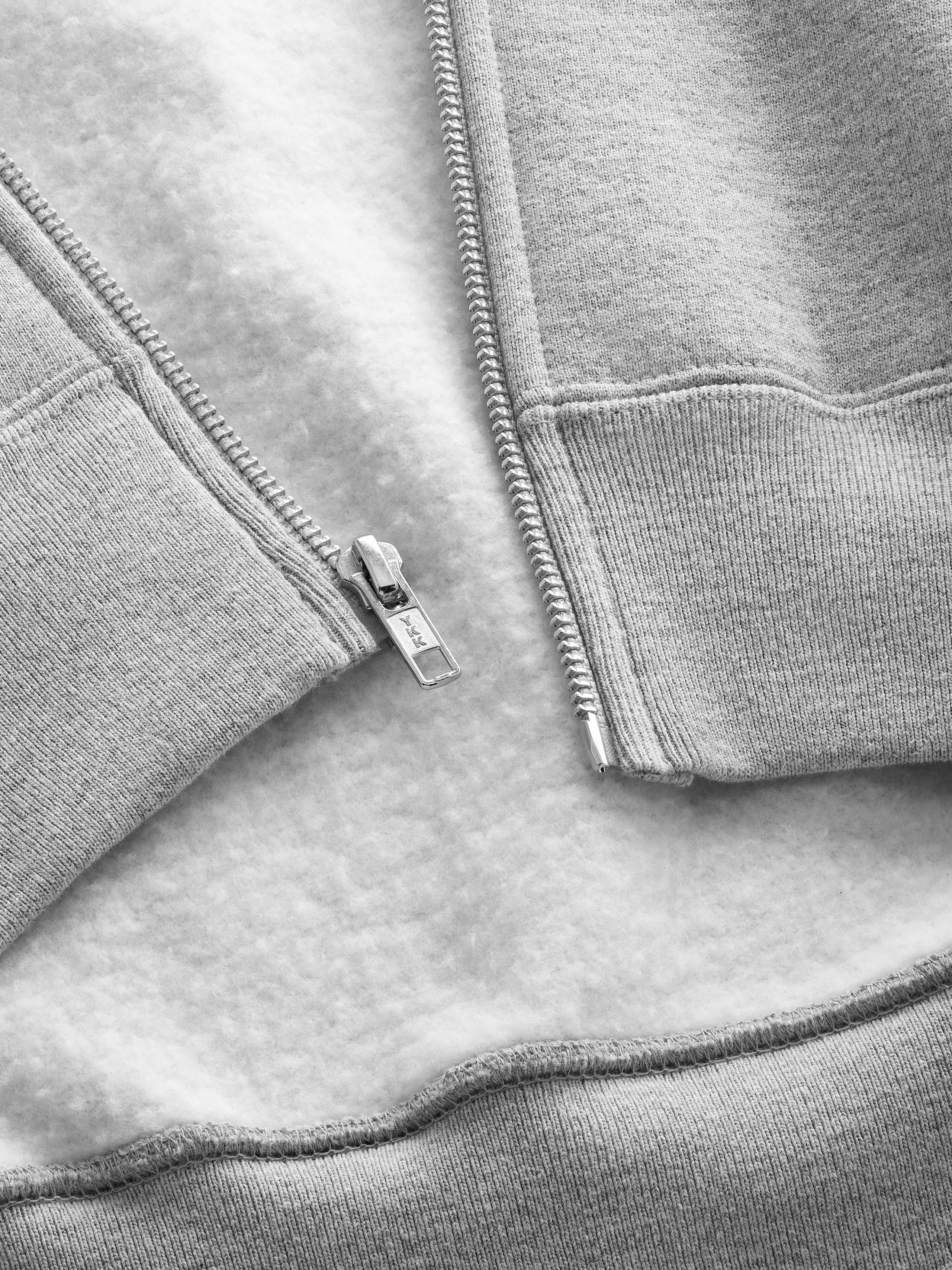 Одежда на манекене/враскладку и кропы. Олег Дмитриев