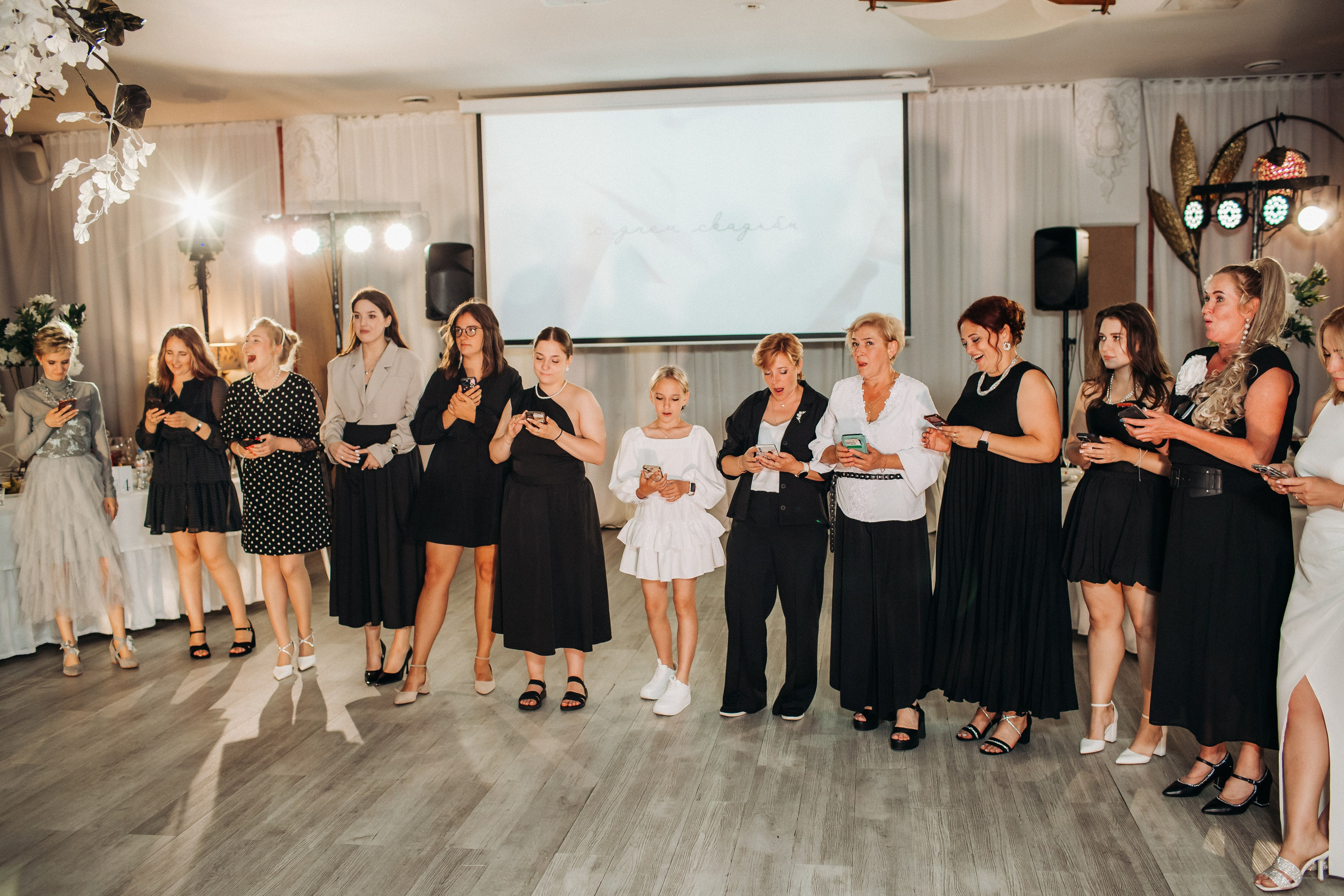 Vlad & Nadya (Saint-Petersburg, Russia). Destination wedding photographer Peter Letu