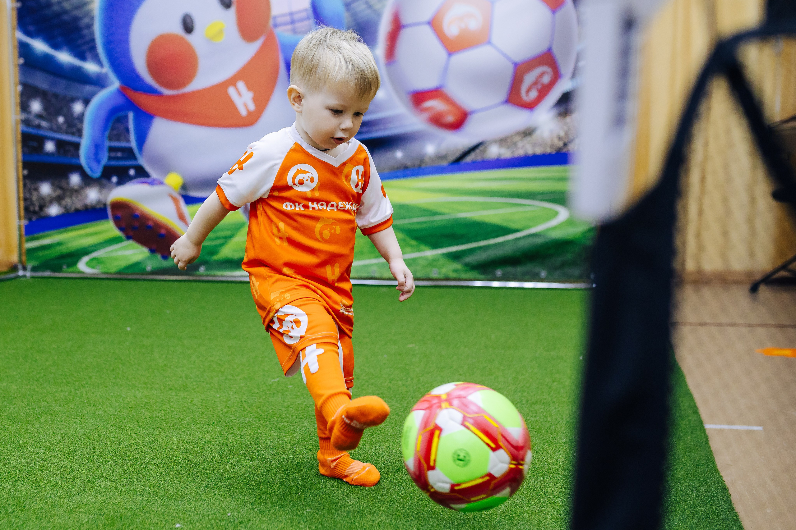 Фотосессия с кубком в детских садах г. Магнитогорска. Денис Прохоров Фотограф в г. Магнитогорск
