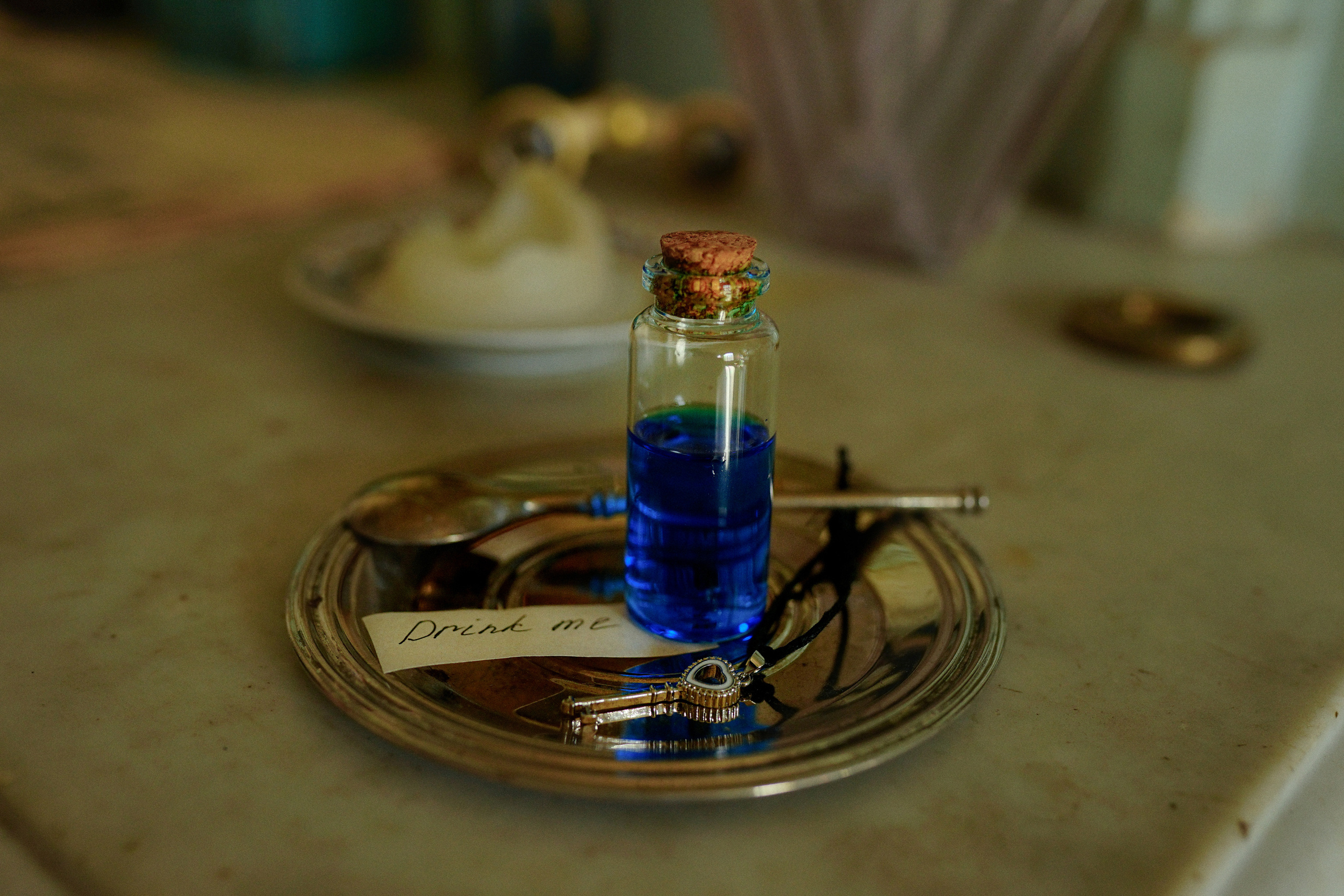 Your life is your own Wonderland. Главная