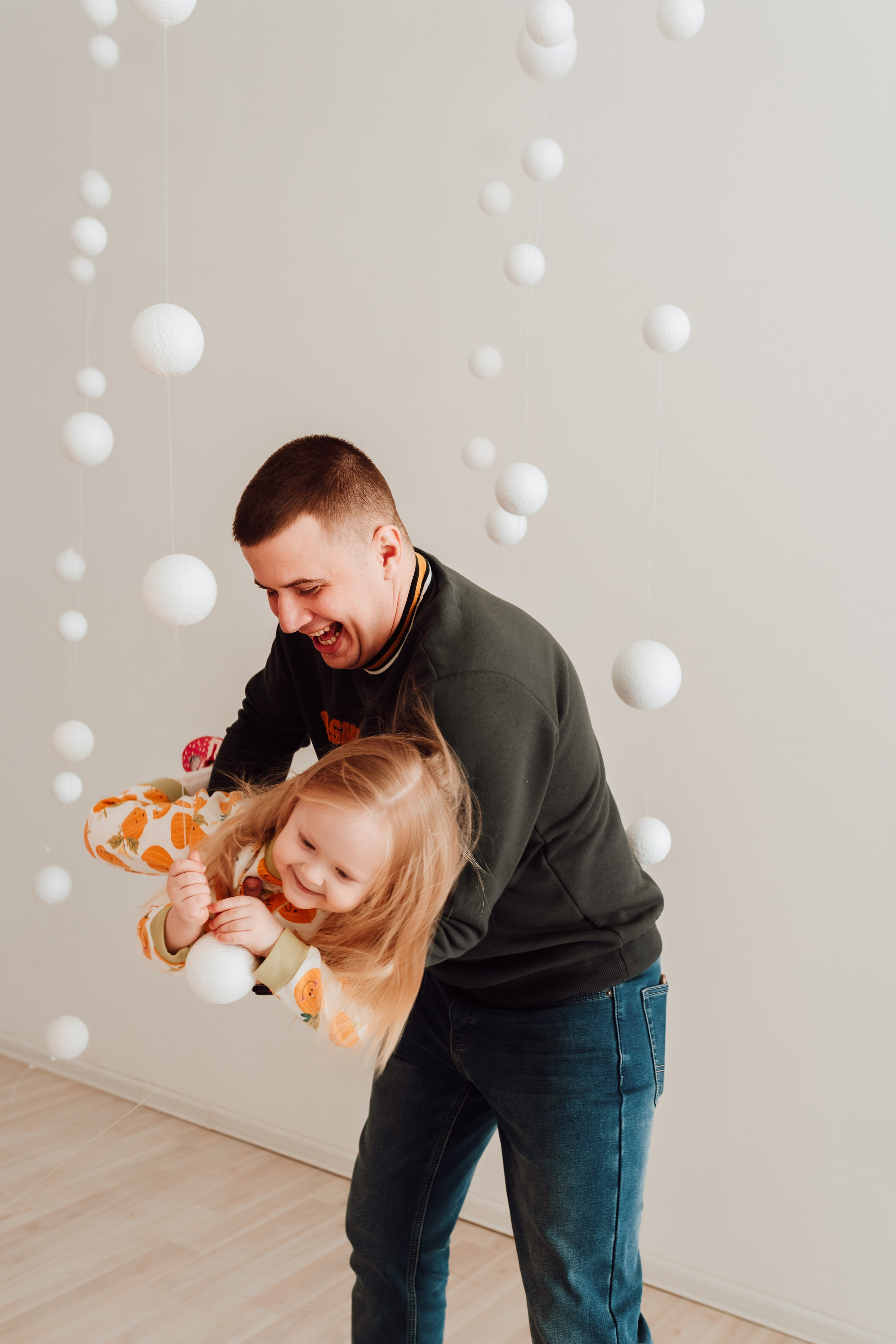 Фотосъемка мамы с дочкой. Фотограф Ким Наталья в Красноярске