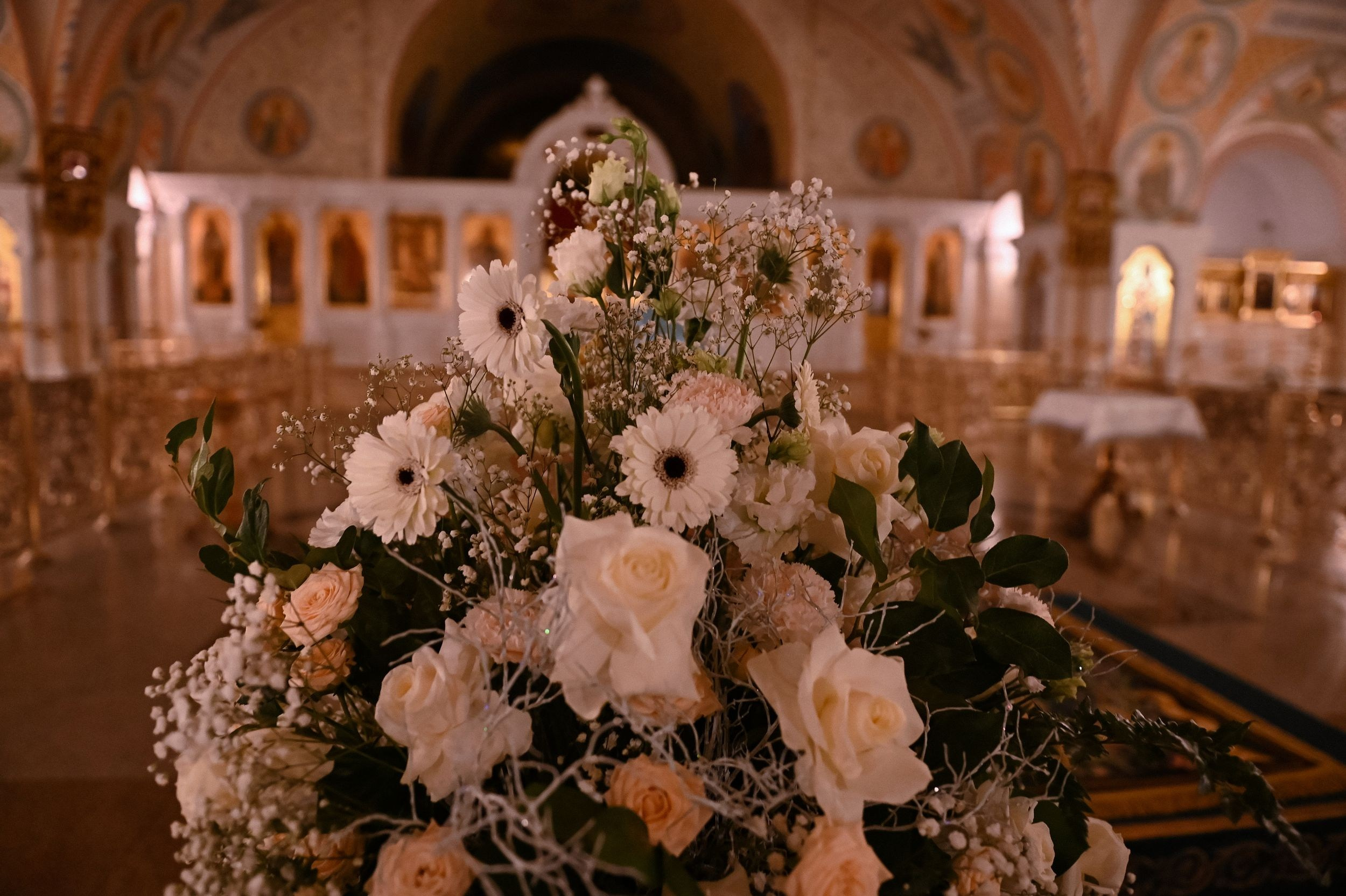 Крещение в Храме Христа Спасителя. Kirillova Studio — мастерская декора и событий Юли Кирилловой