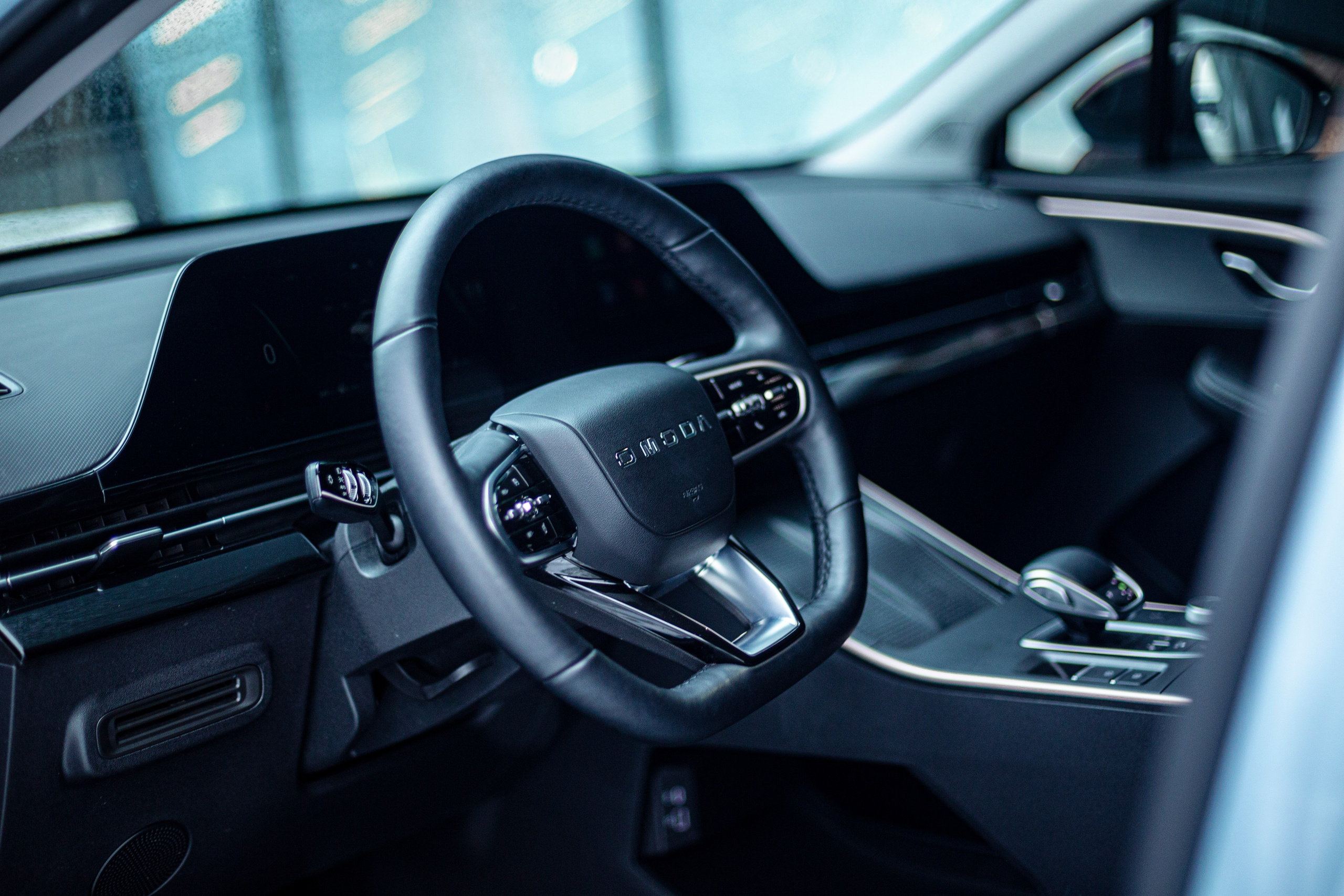 OMODA C5. Автомобильный фотограф в Екатеринбурге Сергей Эндерс