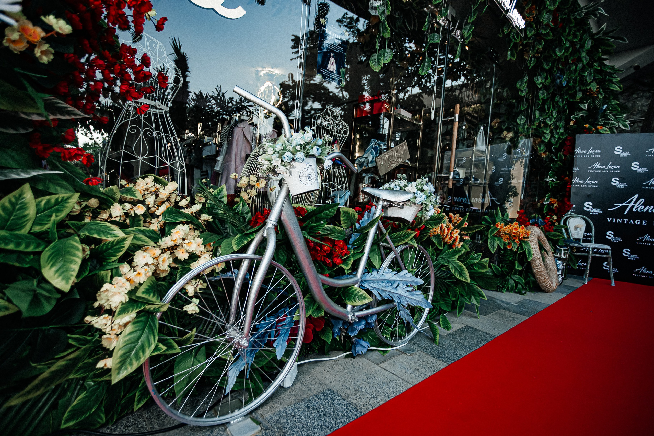 Открытие бутика Vintage Lux Store by Alena Loran_21.07.2024. Аминов Руслан | Фотограф