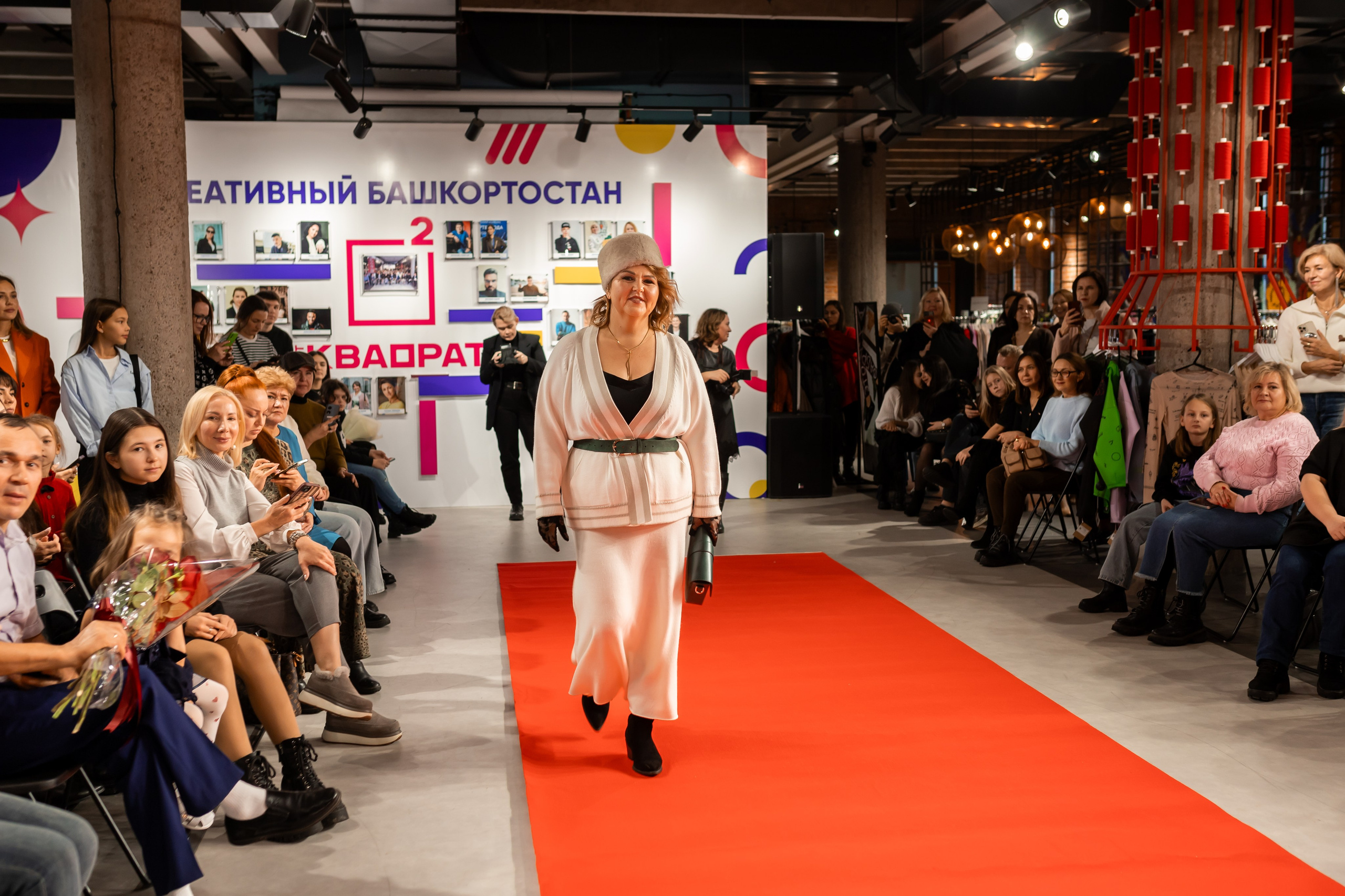 Показ проекта Super woman. Марина Шаймухаметова. Фотограф в Уфе