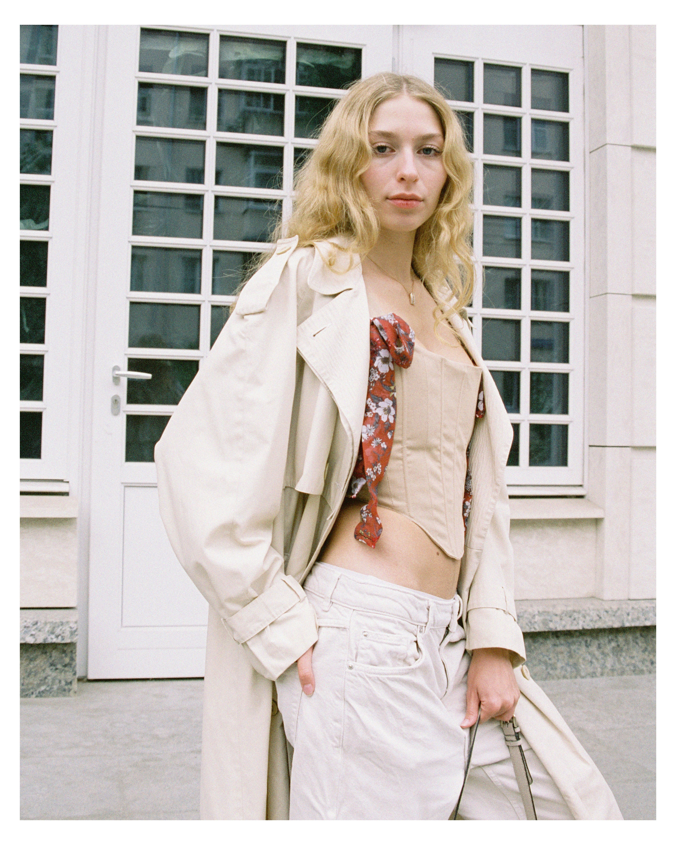 QLING.STUDIO'23. ANNA — PHOTOGRAPHER