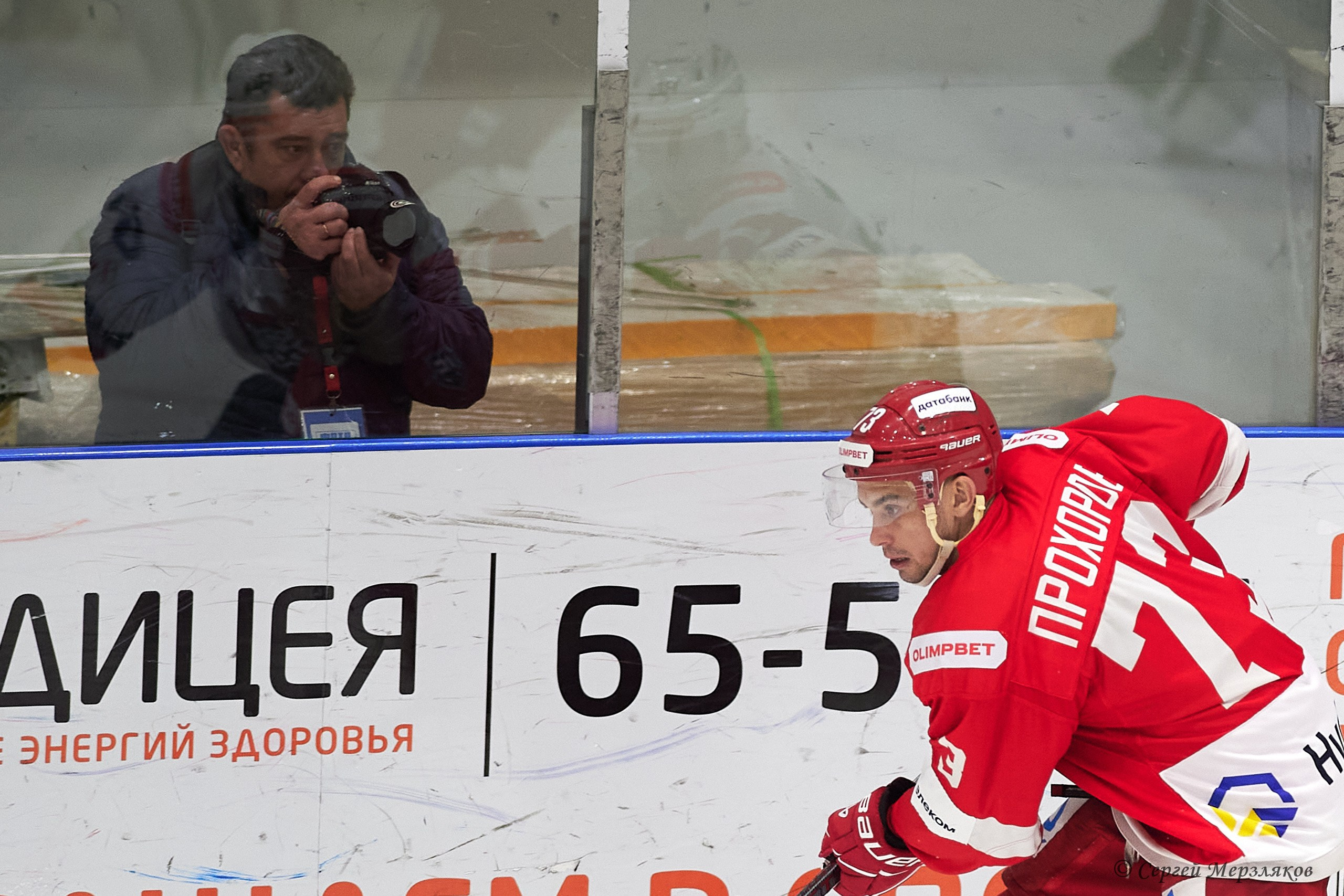 Хоккей. OLIMPBET Чемпионат России — ВХЛ Ижсталь — Барс. Спортивный репортажный фотограф в Ижевске Сергей Мерзляков