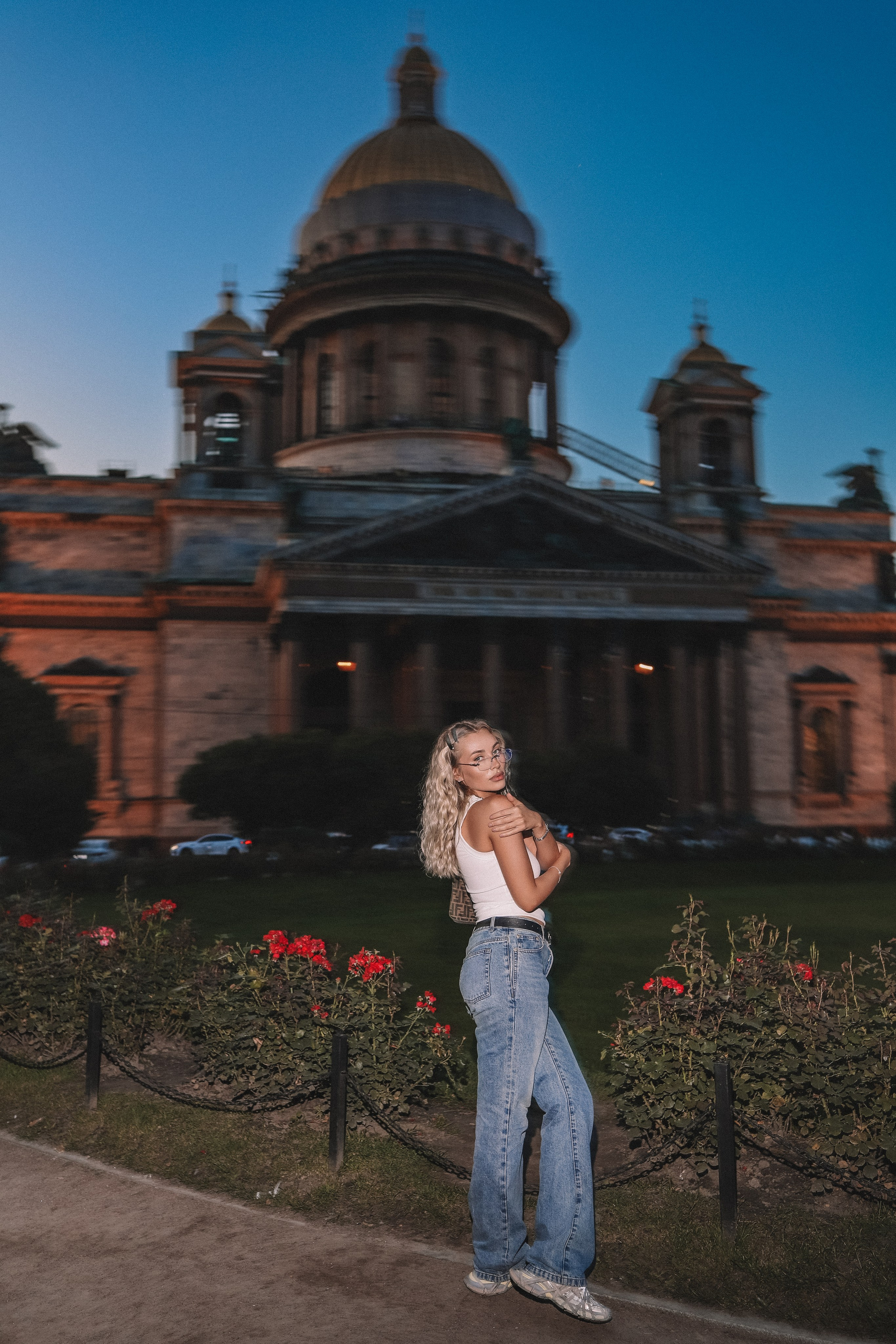 Полина — вечерний Петербург, съёмка со вспышкой | О. Беляева. Фотограф Олеся Беляева | Санкт-Петербург и Ленобласть