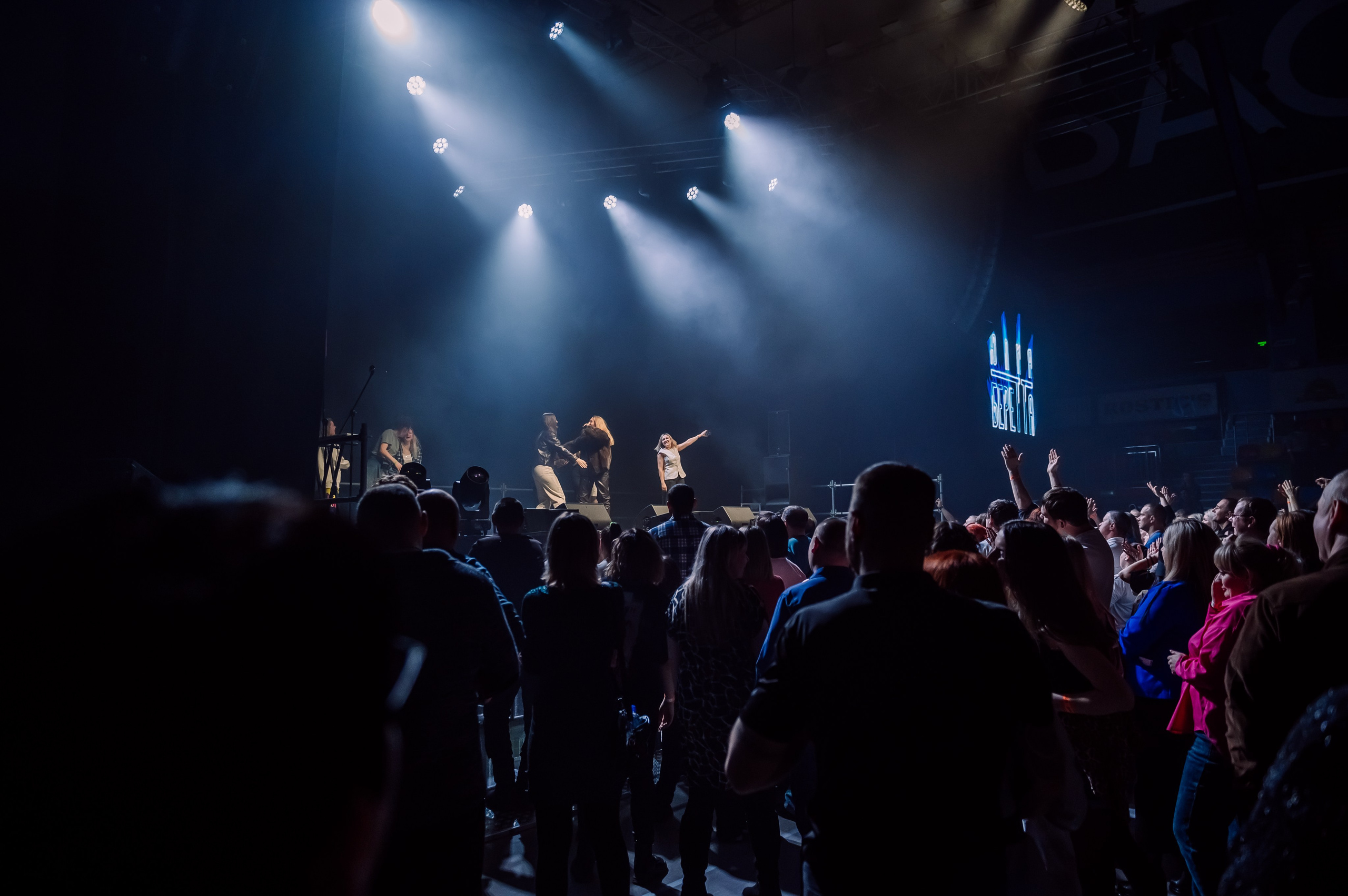 Дискач 90-х в Кемерово, СРК Арена. Детский фотограф, семейный фотограф и репортажи в Кемерово