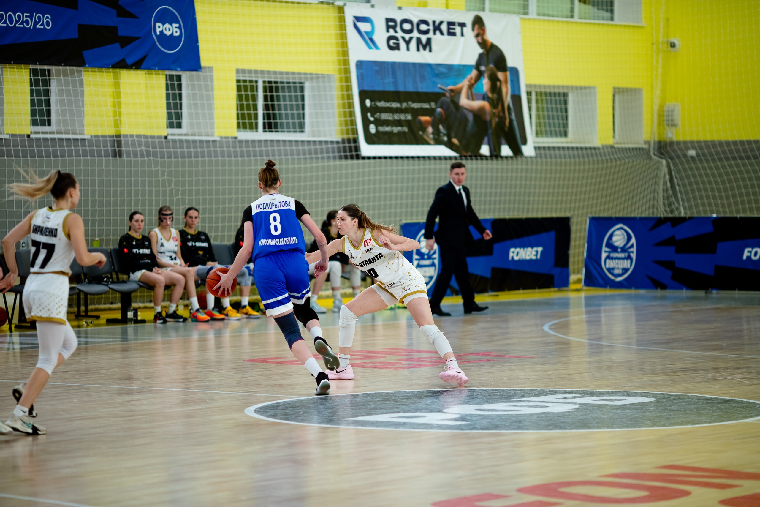 ЧГУ-Атланта — Динамо / 1 игра. Фотография