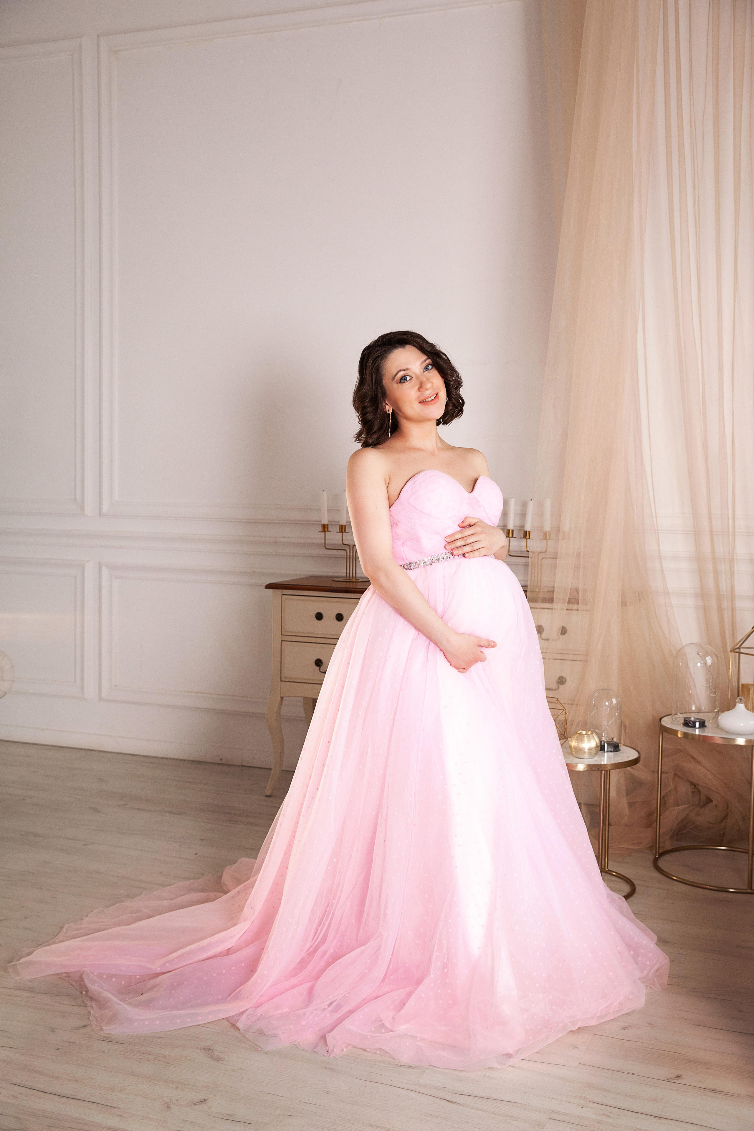 Беременная в пышном платье