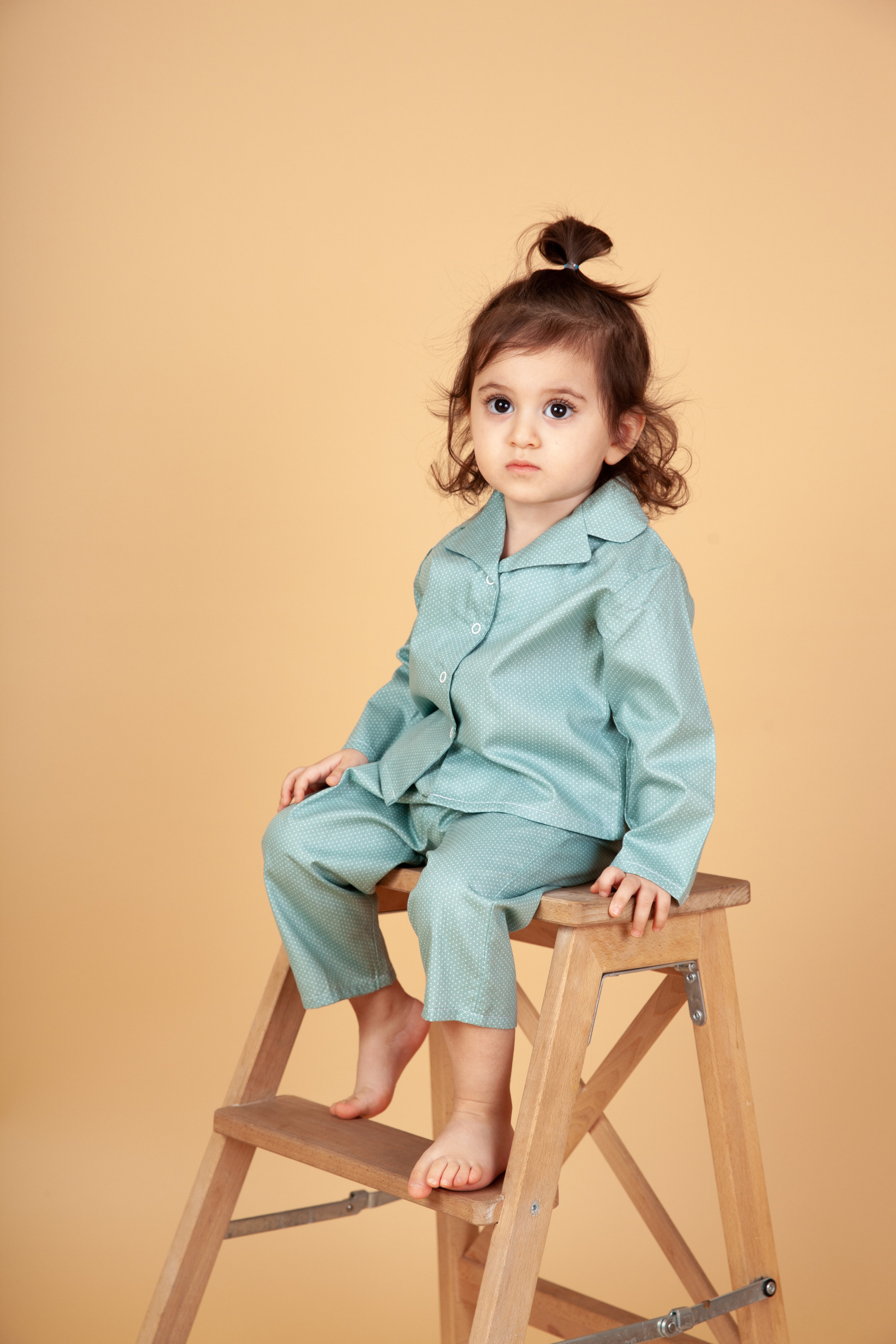 Съемка для магазина одежды. Фотограф в Железнодорожном и Балашихе