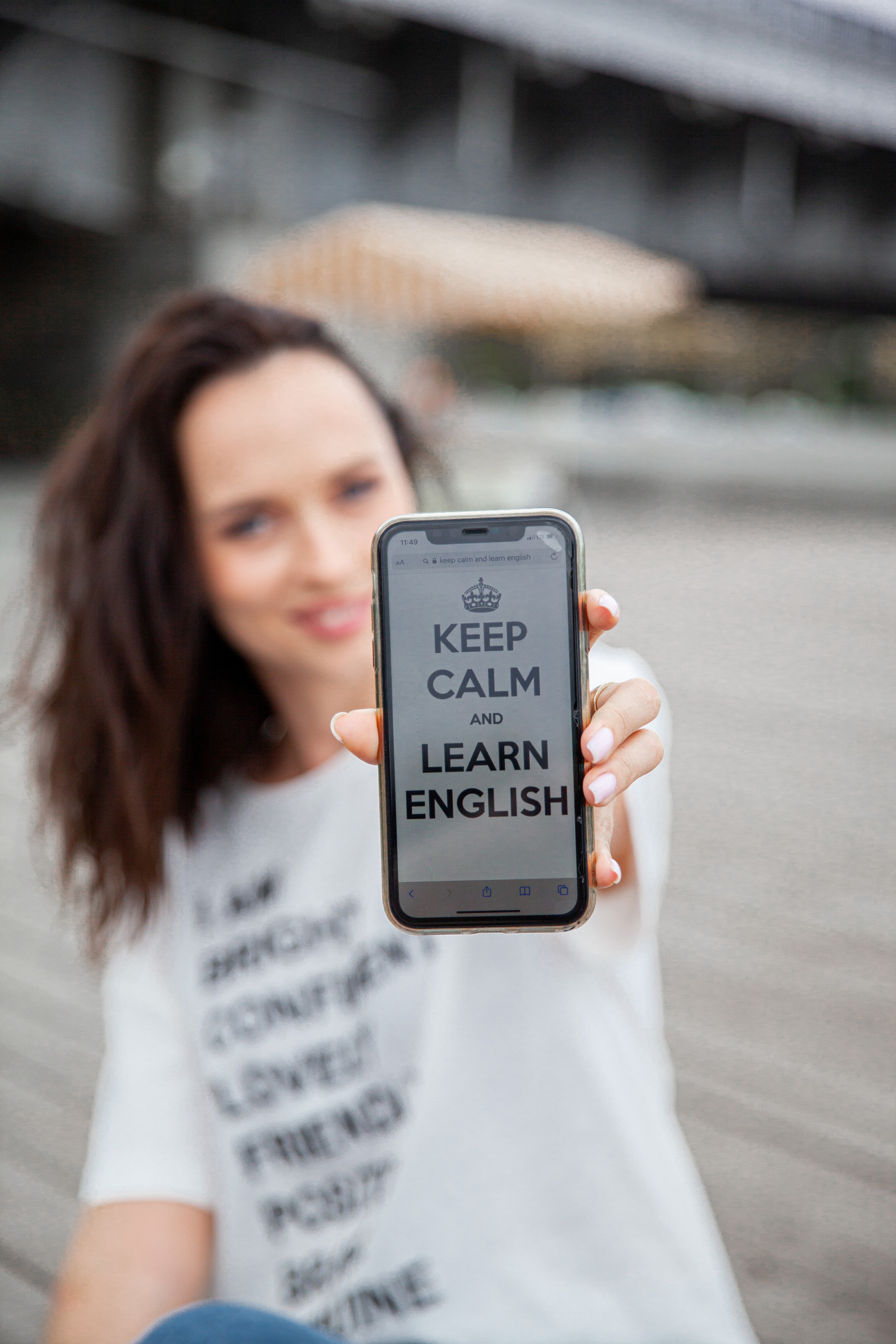 надпись в телефоне