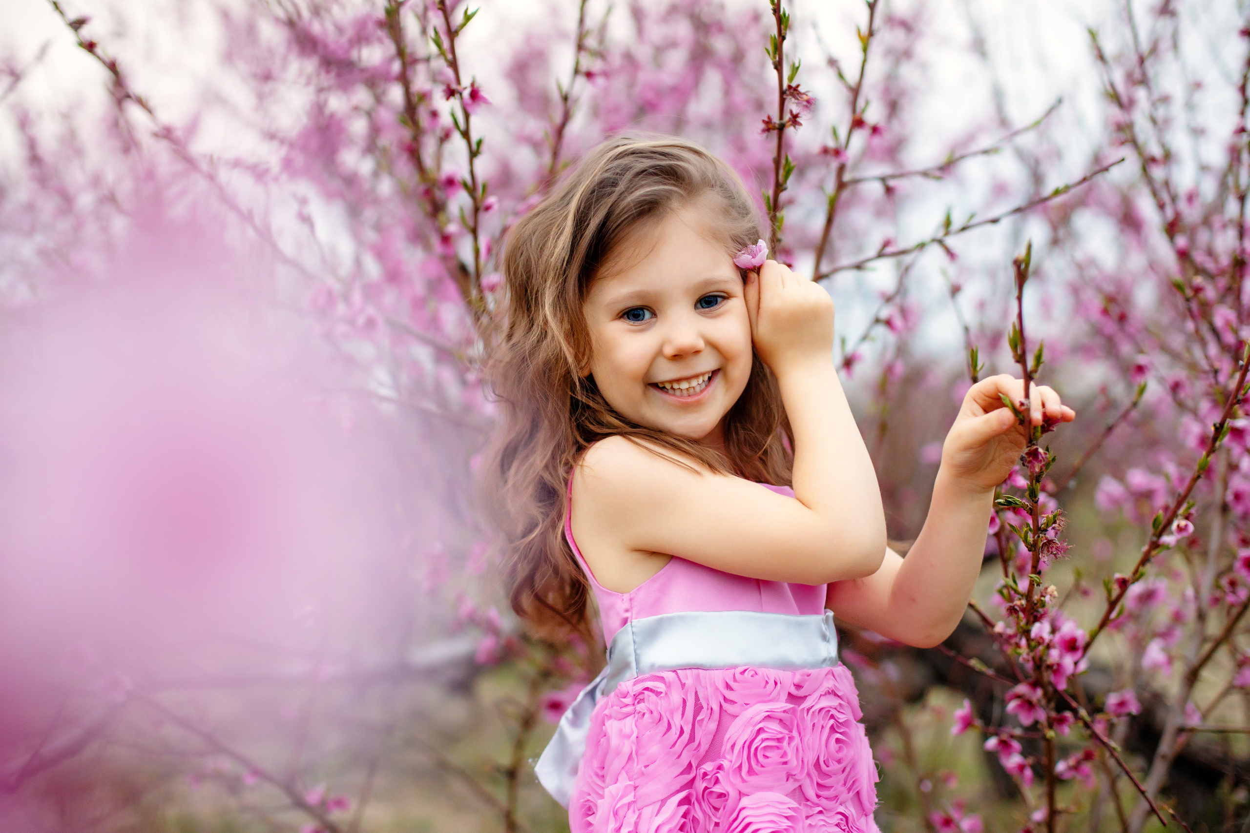 Фотосессия в цветах. Фотограф в Железнодорожном и Балашихе