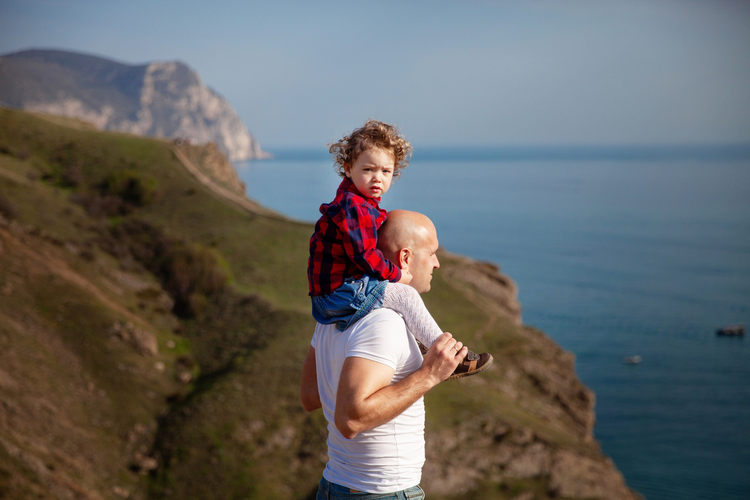 папа и ребёнок