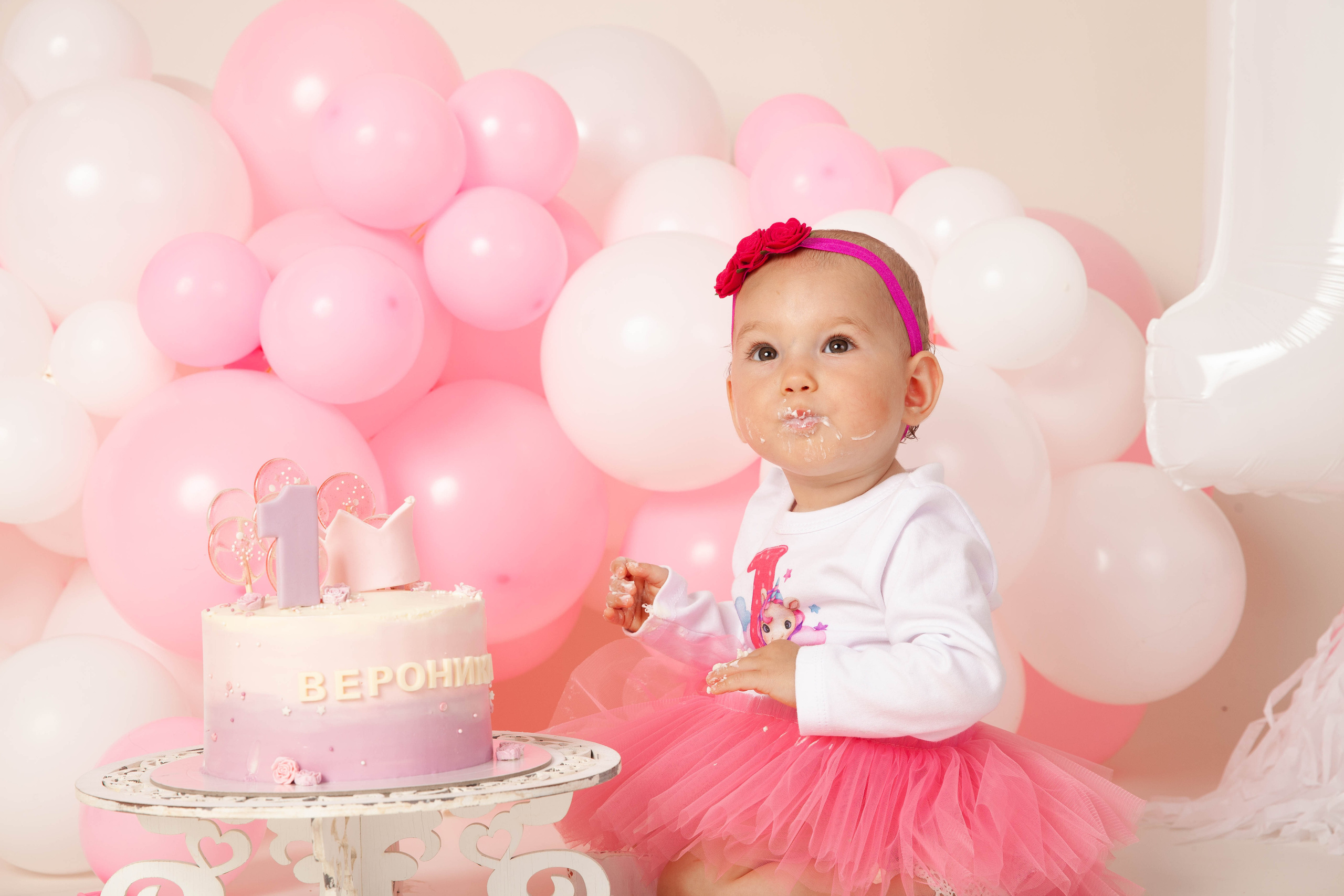 Праздничная фотосессия годовасия. Фотограф в Железнодорожном и Балашихе