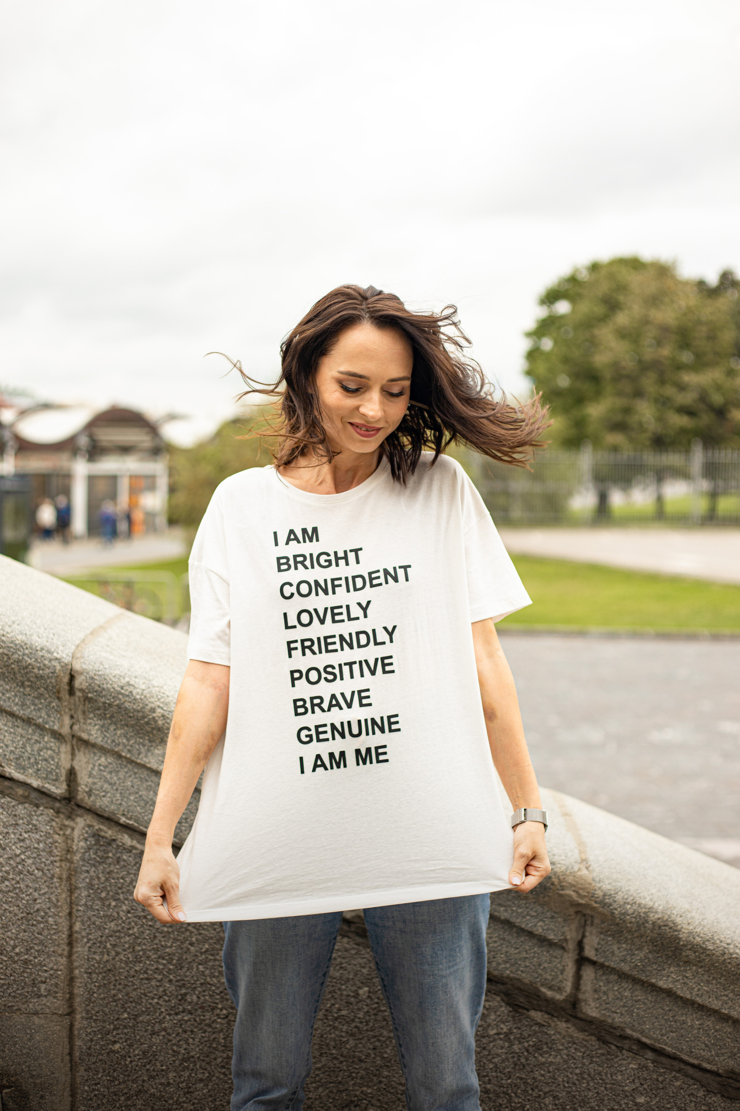 футболка с текстом