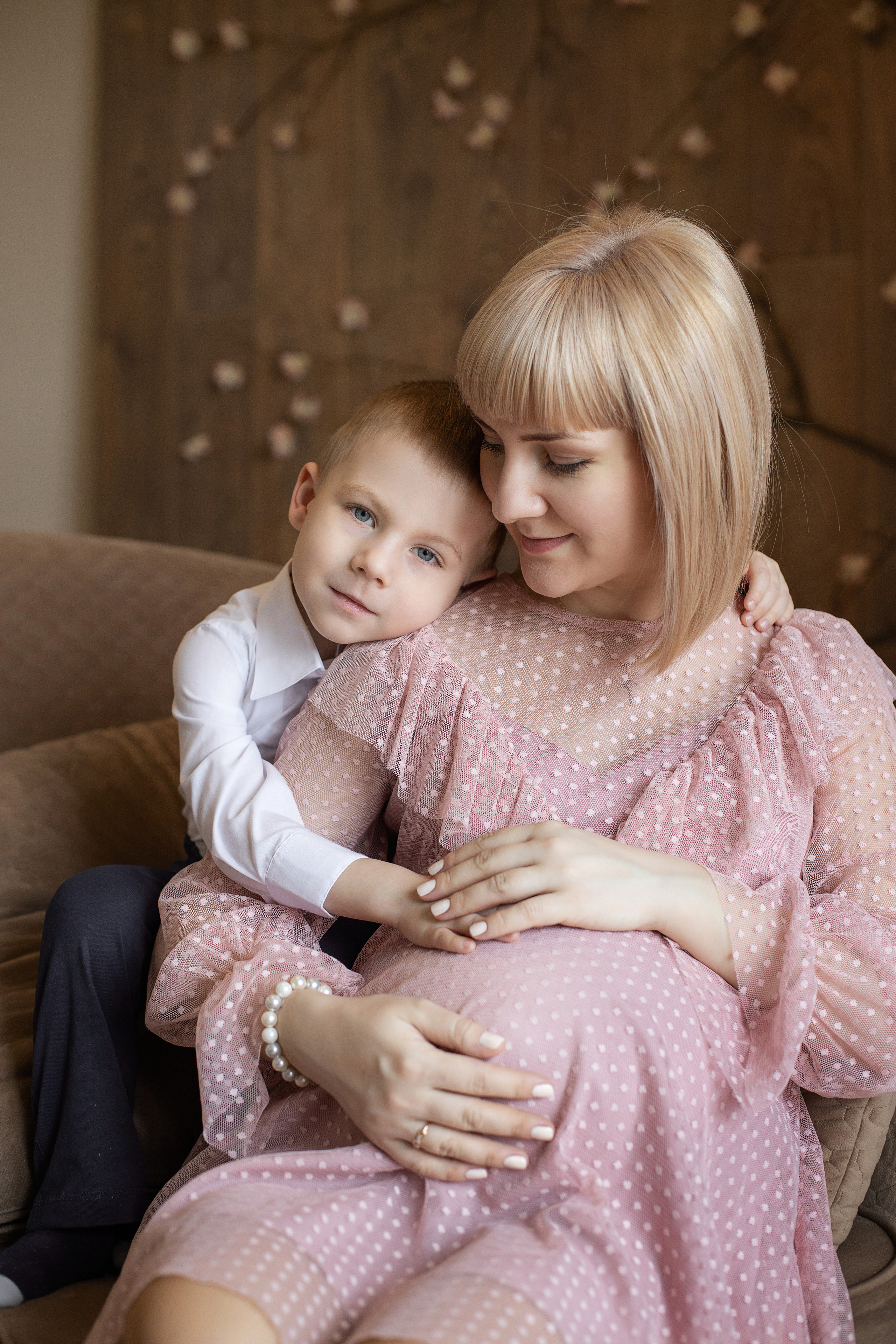 Сын любит маму