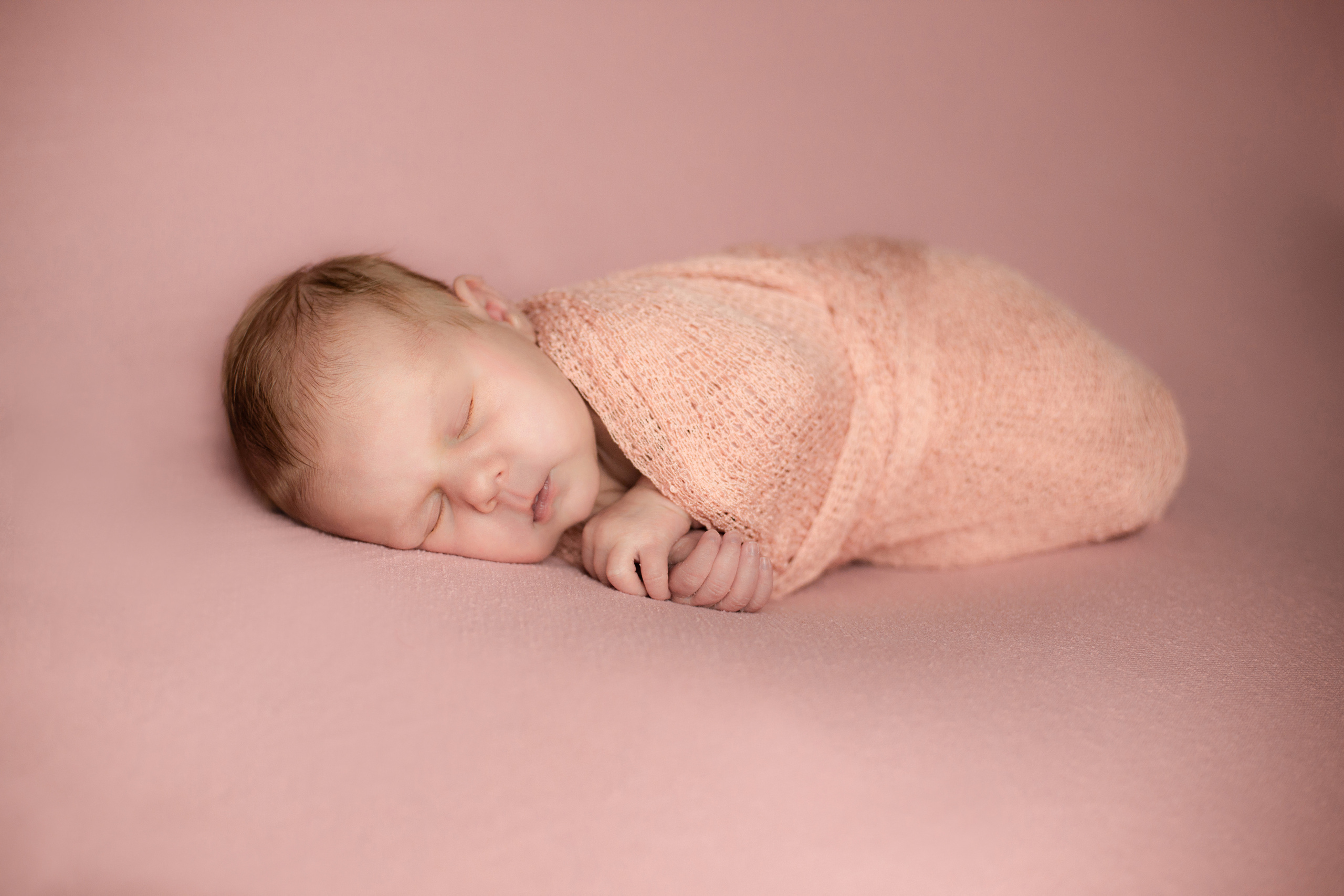 Ньюборн у меня в студии. Фотограф в Железнодорожном и Балашихе