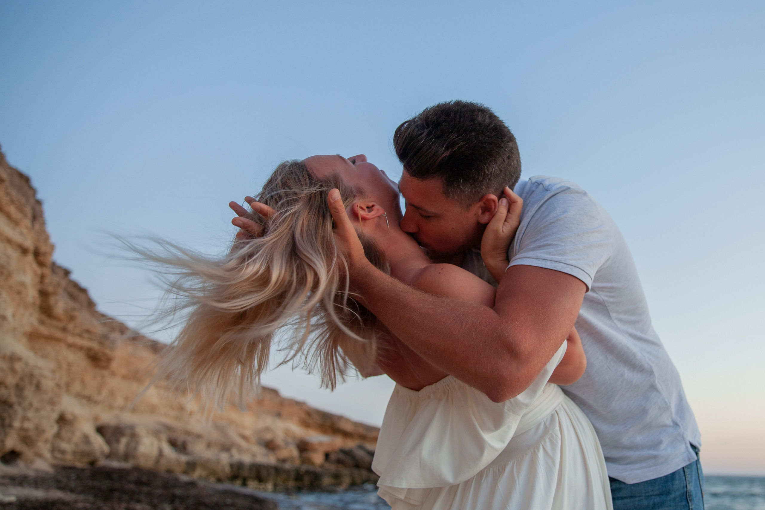 поцелуй на закате