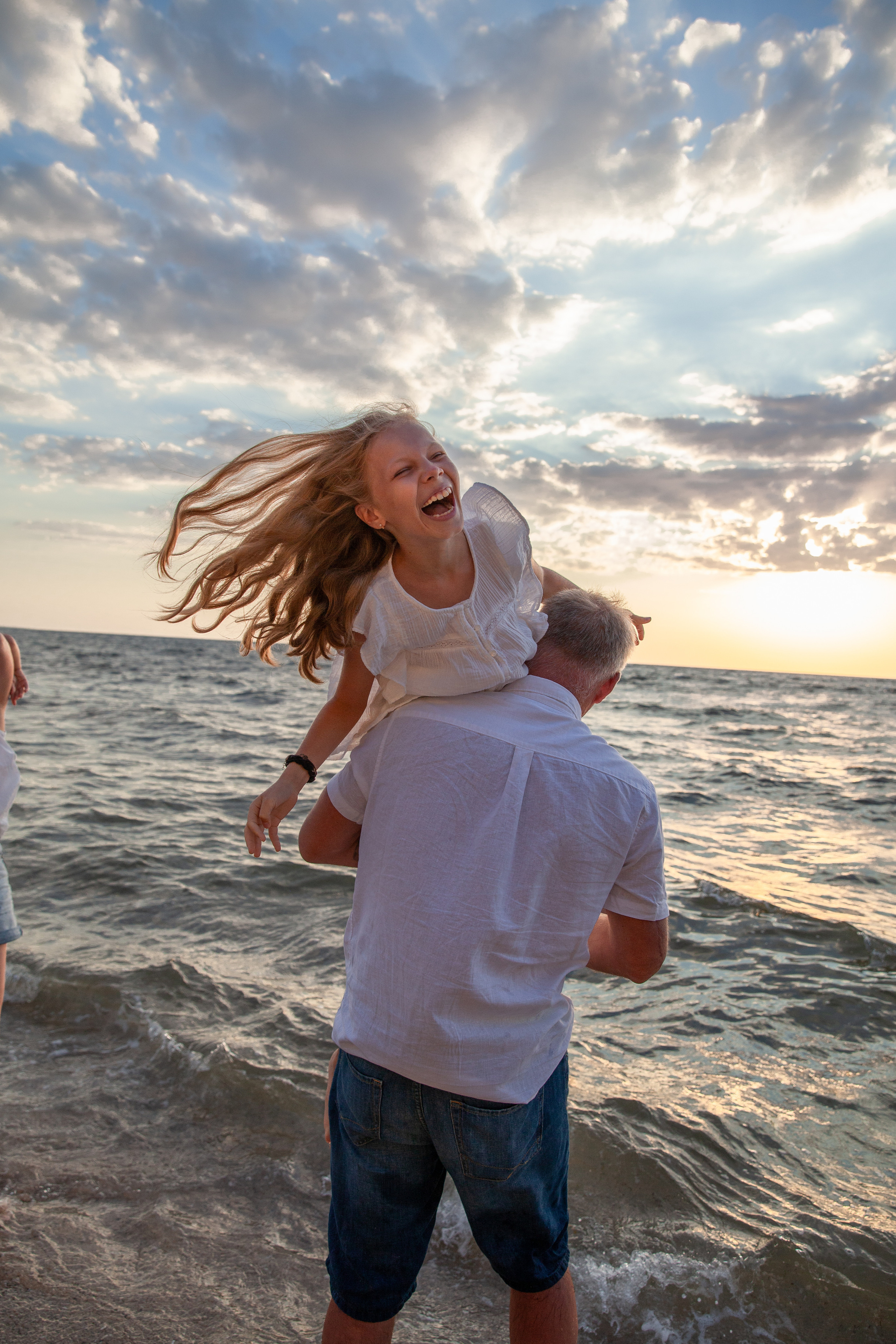 у папы на руках