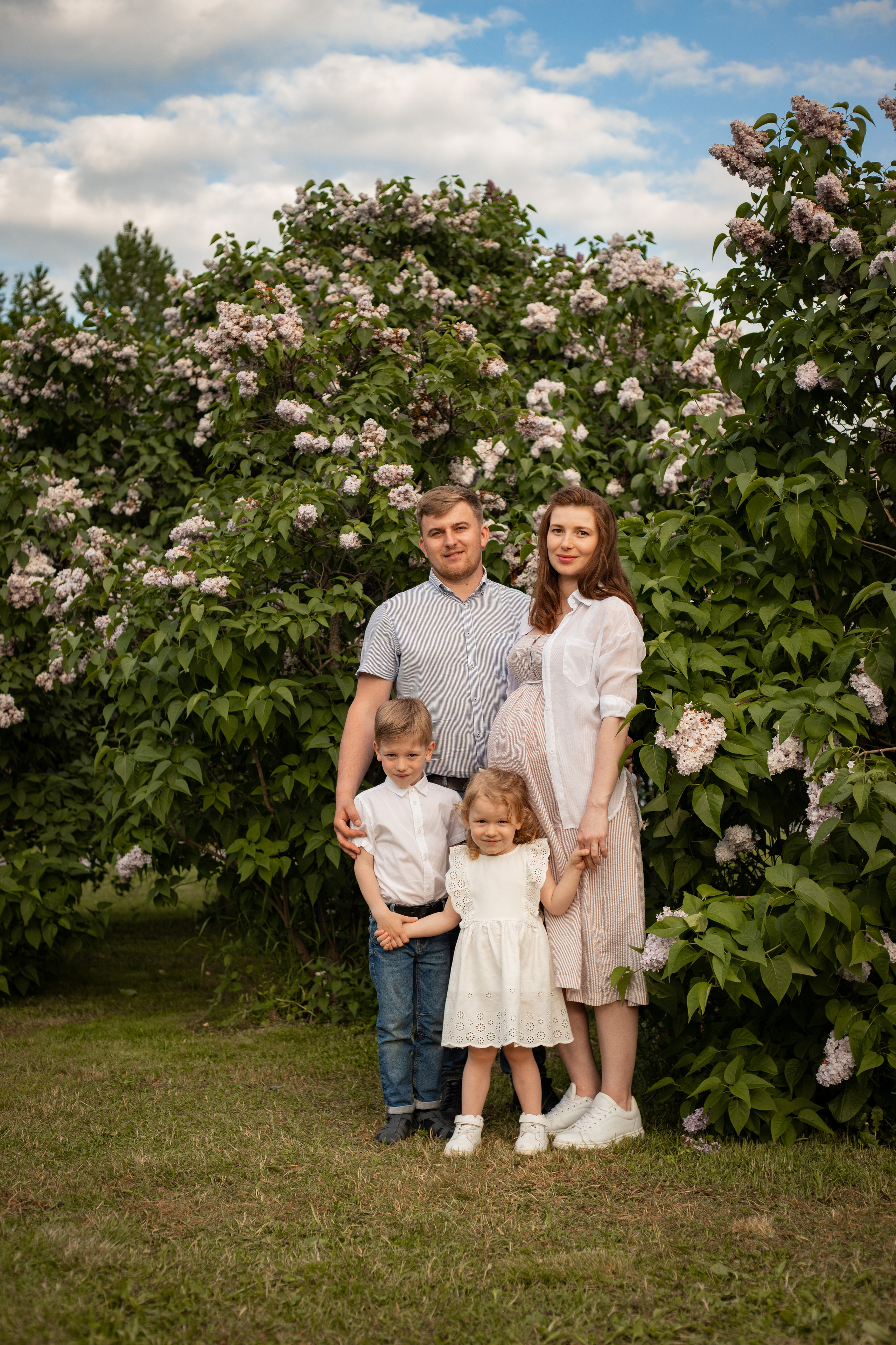 семья с беременной мамой