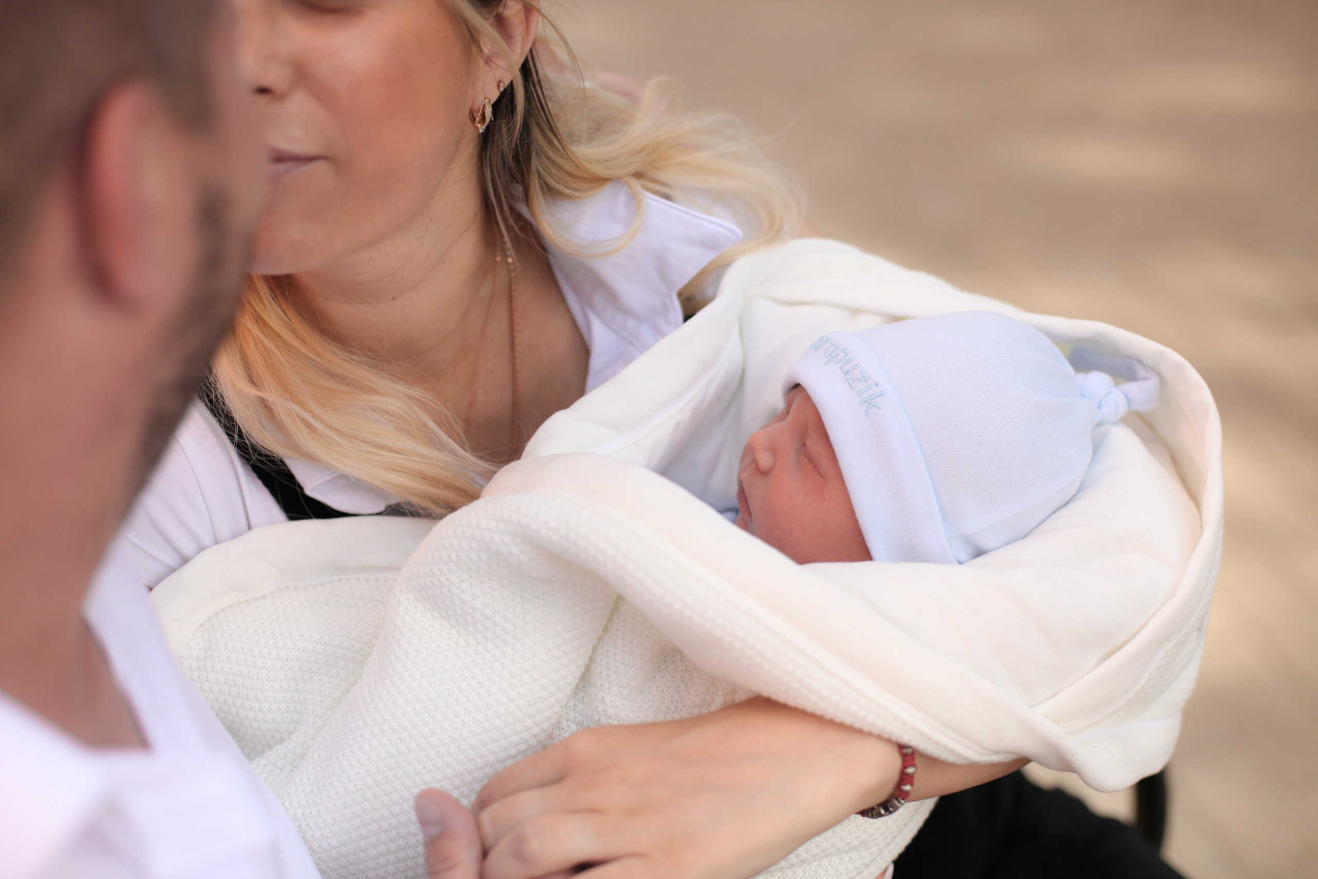 Выписка из роддома. Фотограф в Железнодорожном и Балашихе