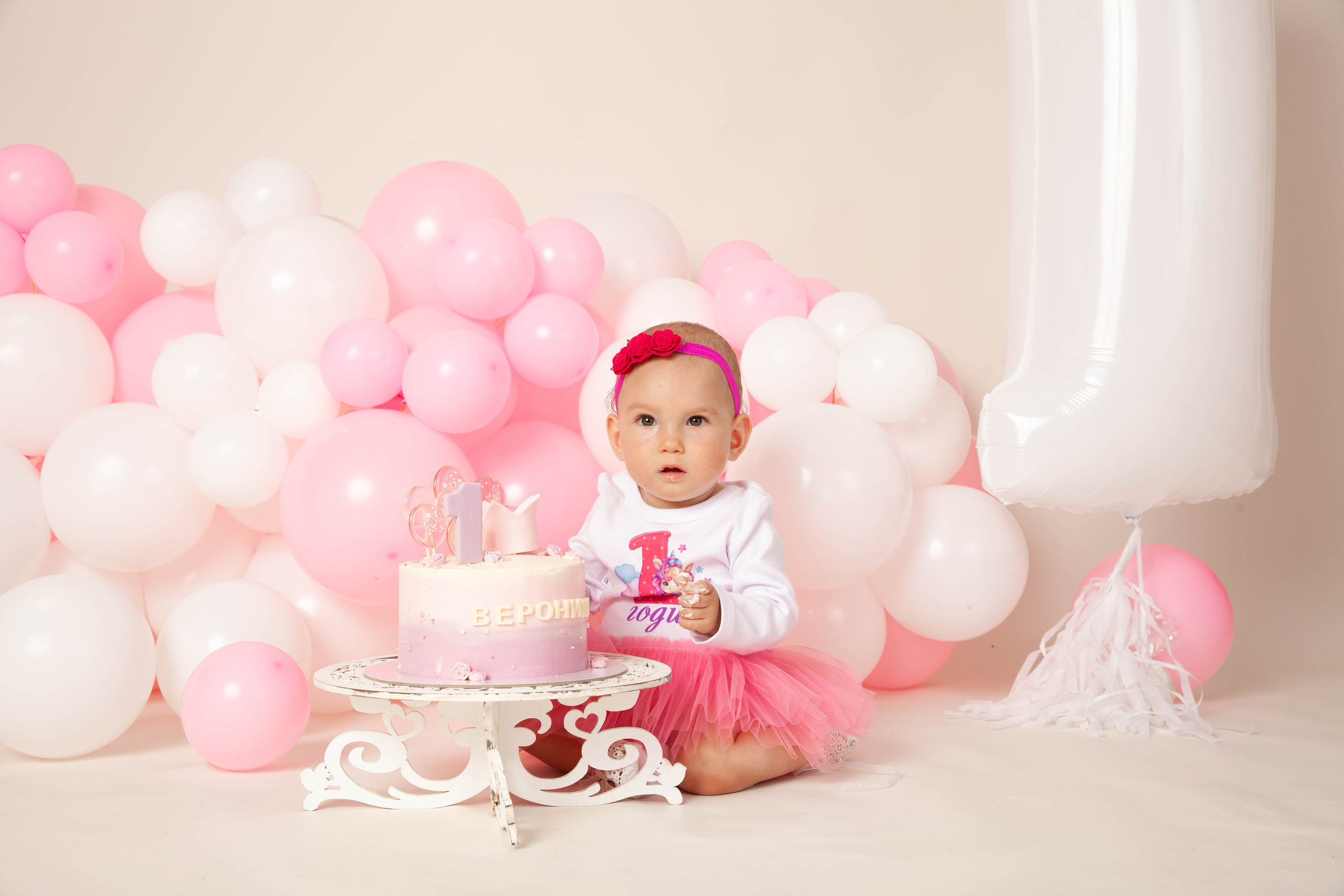 Праздничная фотосессия годовасия. Фотограф в Железнодорожном и Балашихе