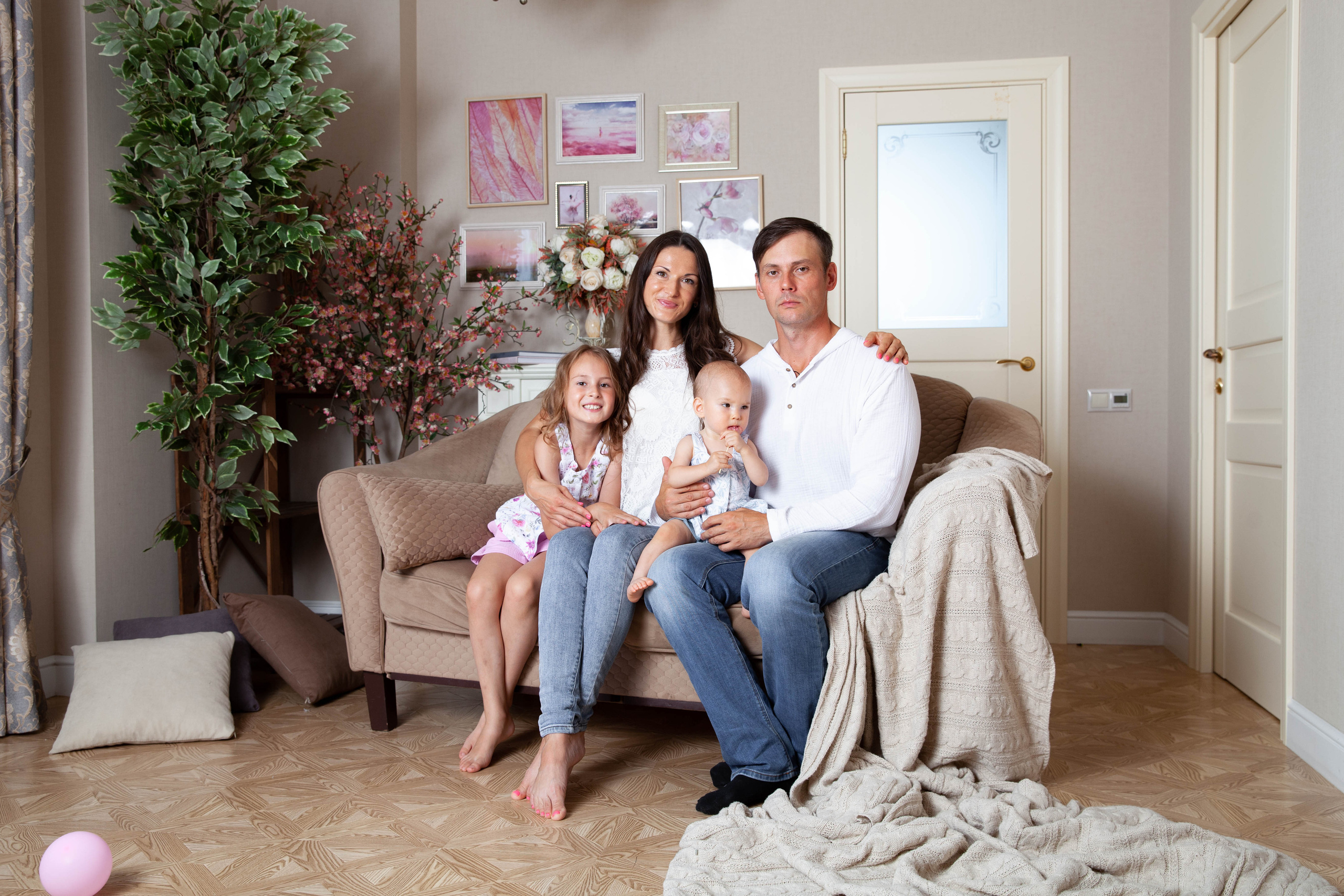 Праздничная фотосессия годовасия. Фотограф в Железнодорожном и Балашихе