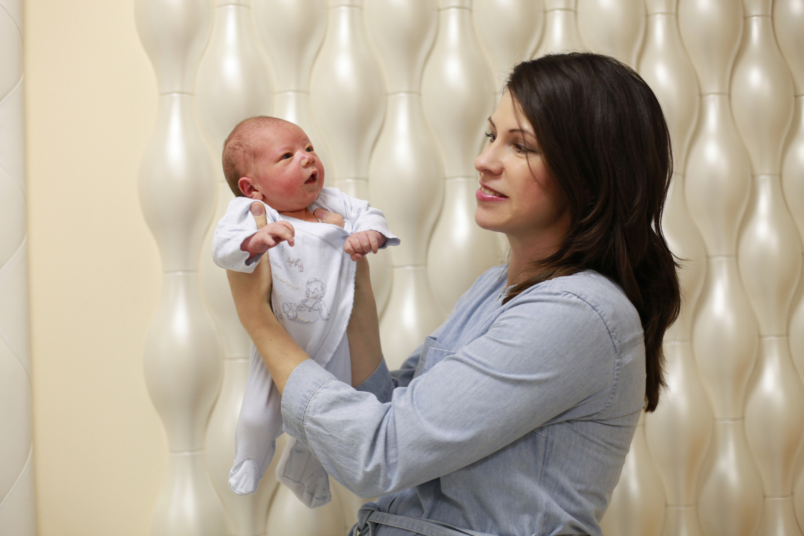 Выписка из роддома. Фотограф в Железнодорожном и Балашихе