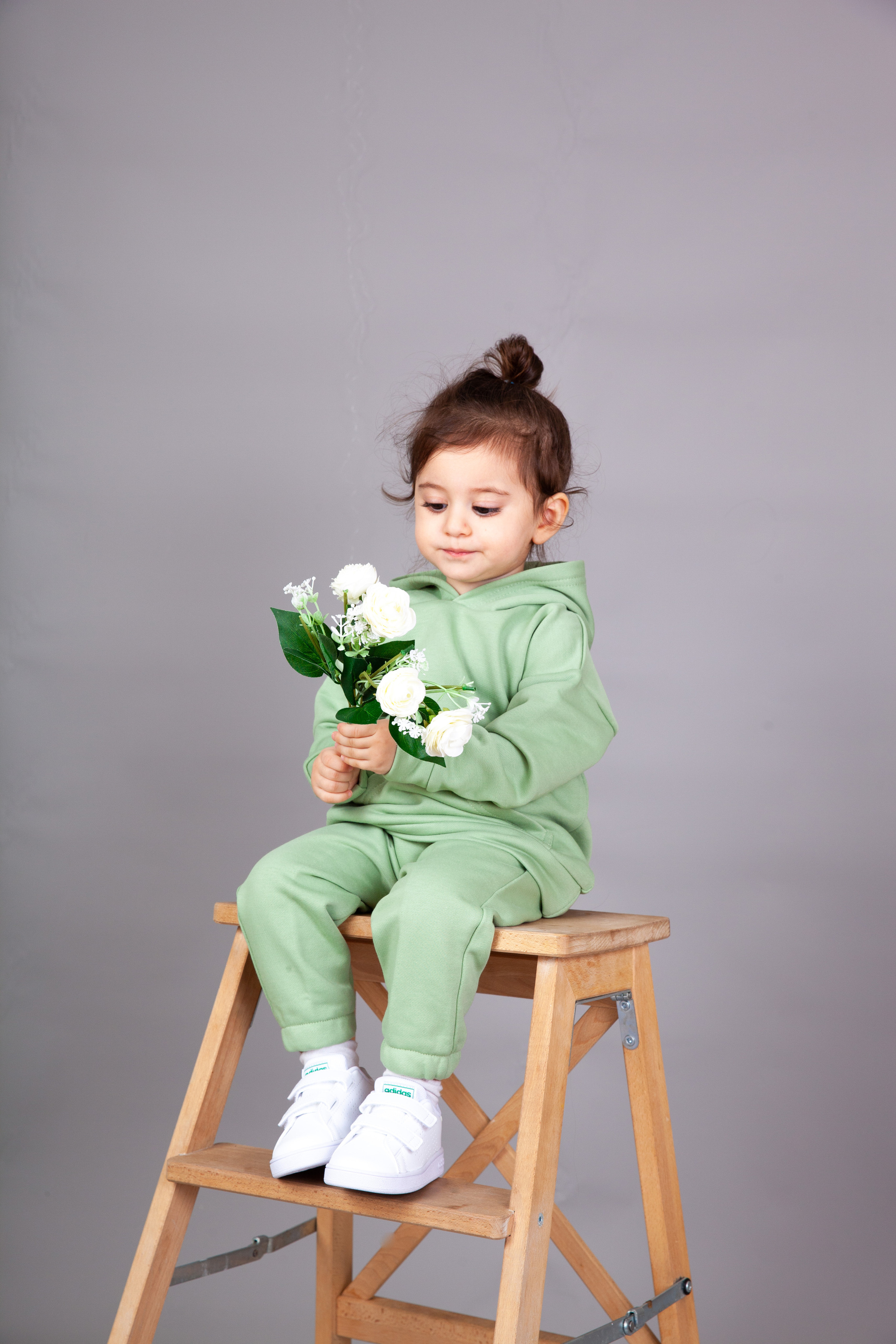 Съемка для магазина одежды. Фотограф в Железнодорожном и Балашихе