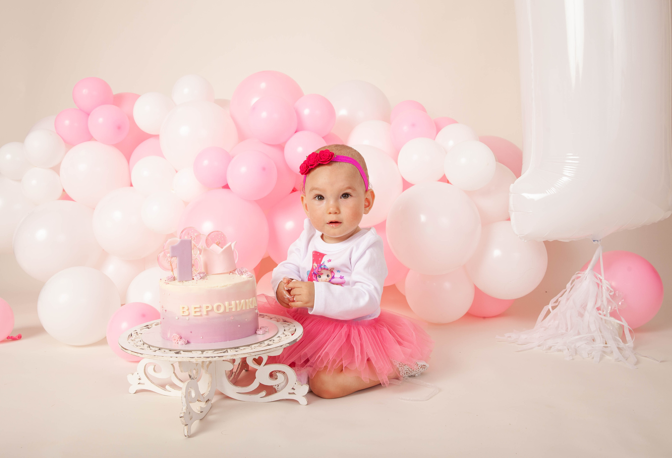 Праздничная фотосессия годовасия. Фотограф в Железнодорожном и Балашихе