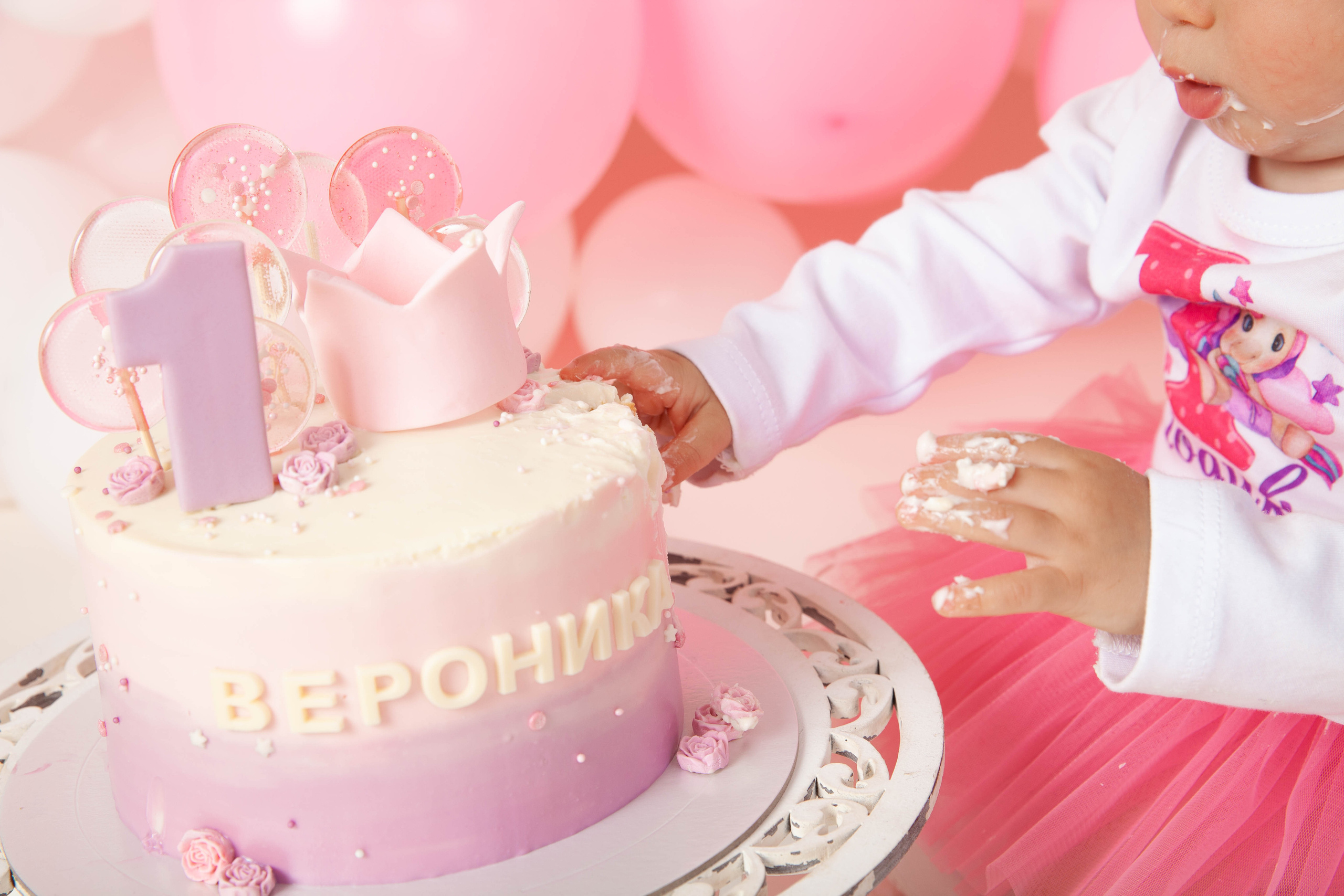 Праздничная фотосессия годовасия. Фотограф в Железнодорожном и Балашихе