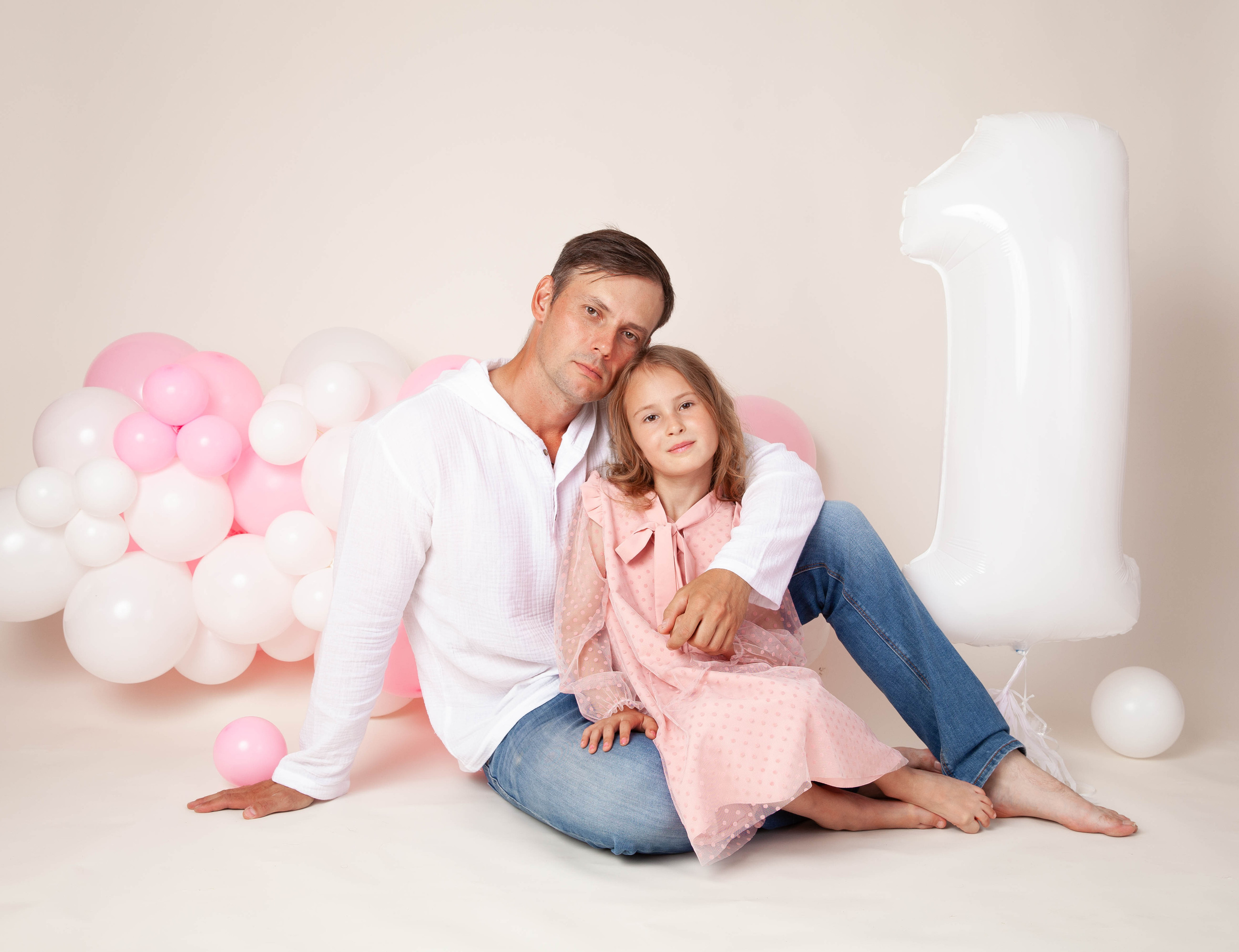 Праздничная фотосессия годовасия. Фотограф в Железнодорожном и Балашихе