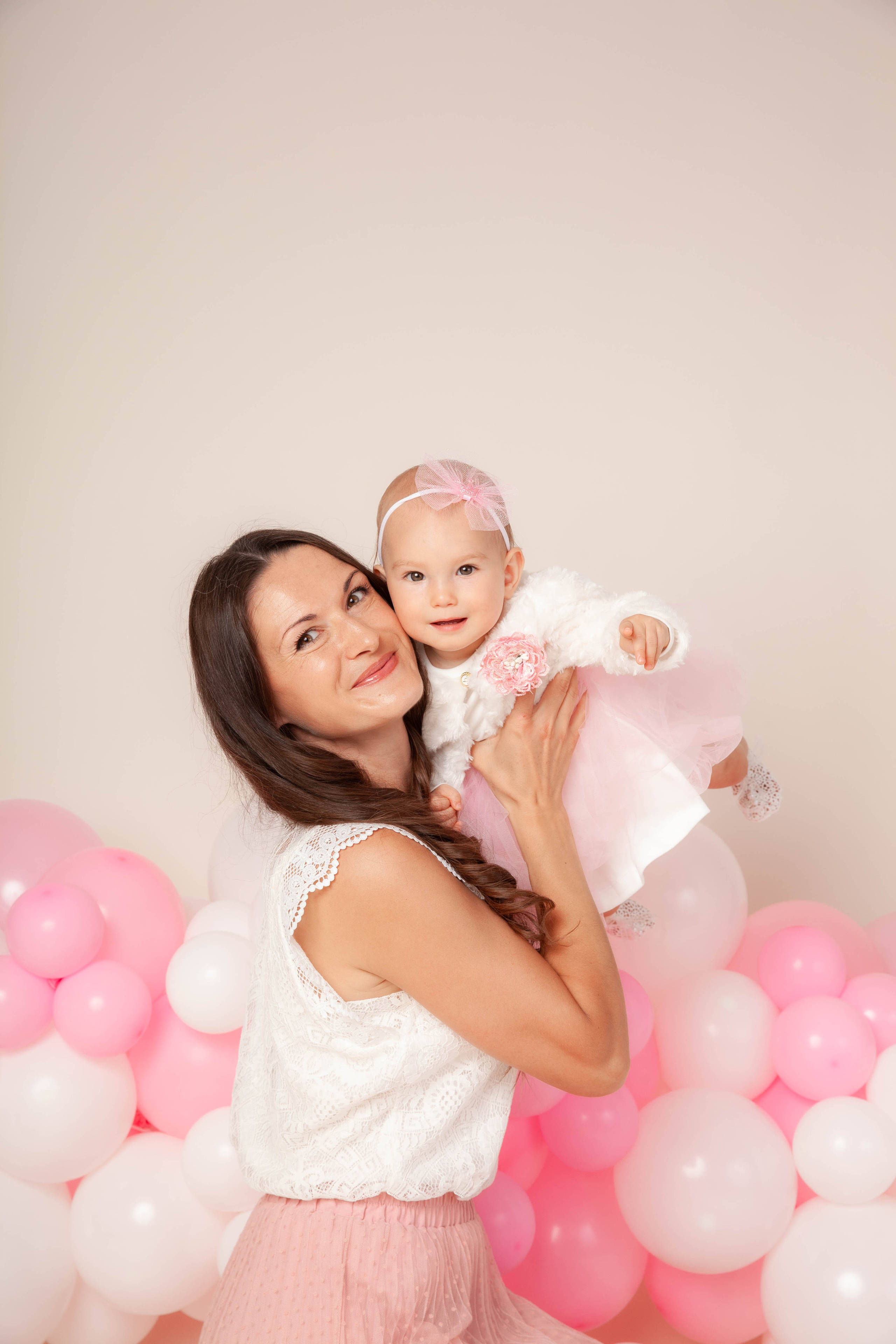 Праздничная фотосессия годовасия. Фотограф в Железнодорожном и Балашихе