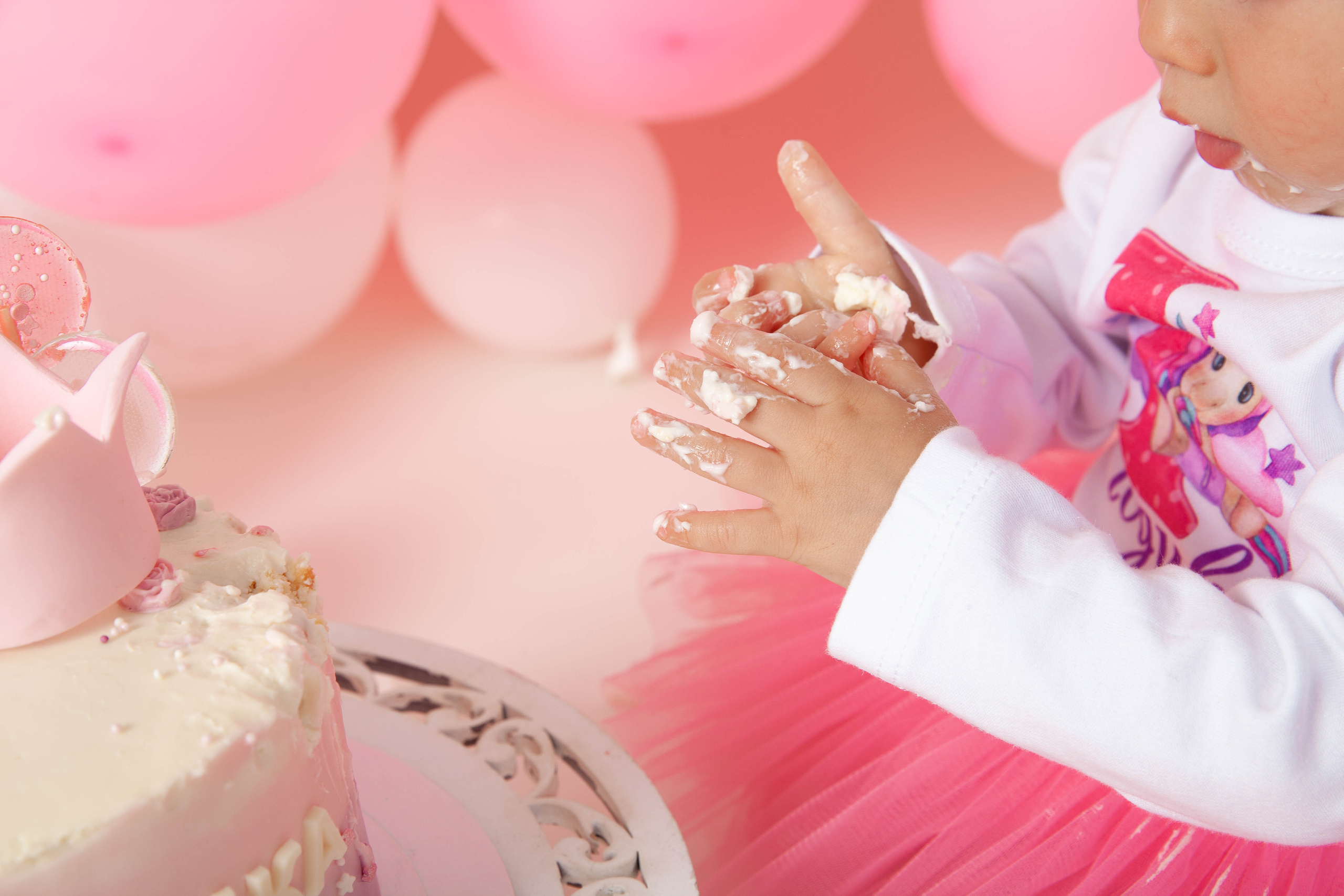 Праздничная фотосессия годовасия. Фотограф в Железнодорожном и Балашихе