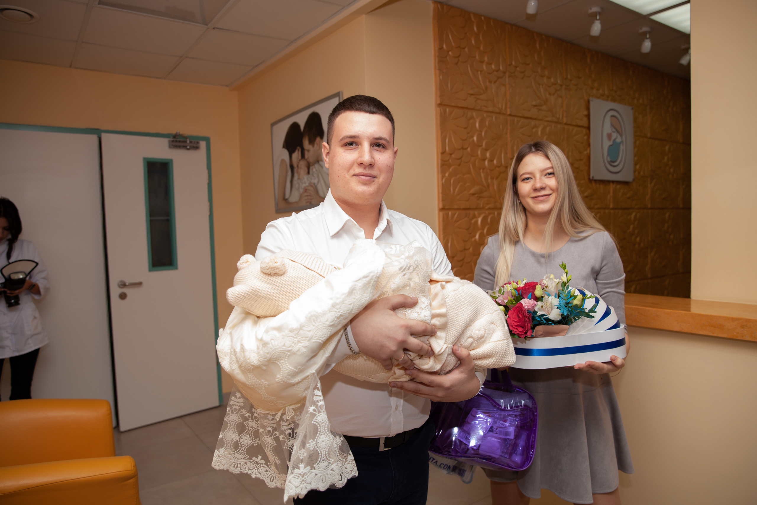 Выписка из роддома. Фотограф в Железнодорожном и Балашихе