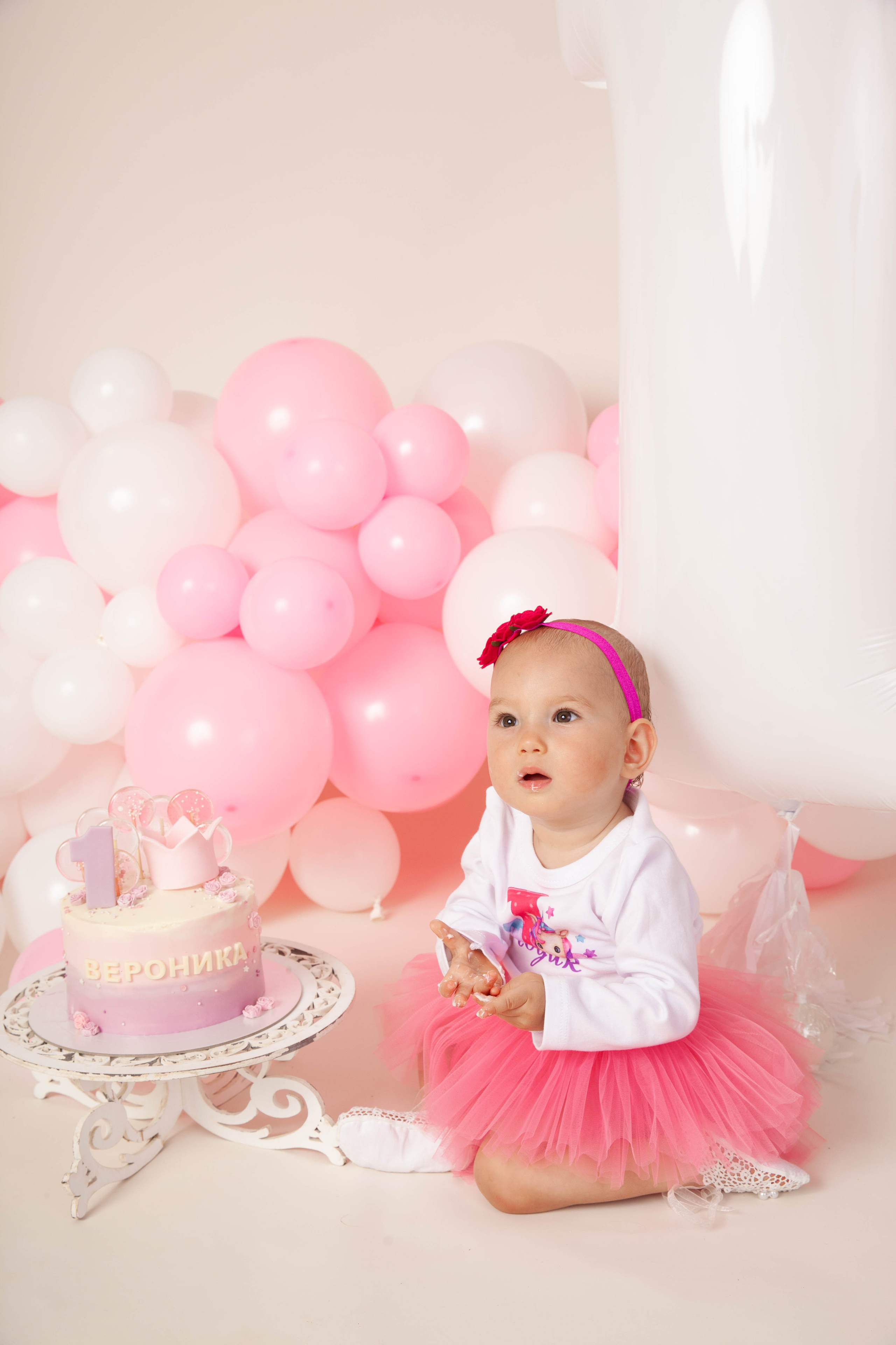 Праздничная фотосессия годовасия. Фотограф в Железнодорожном и Балашихе