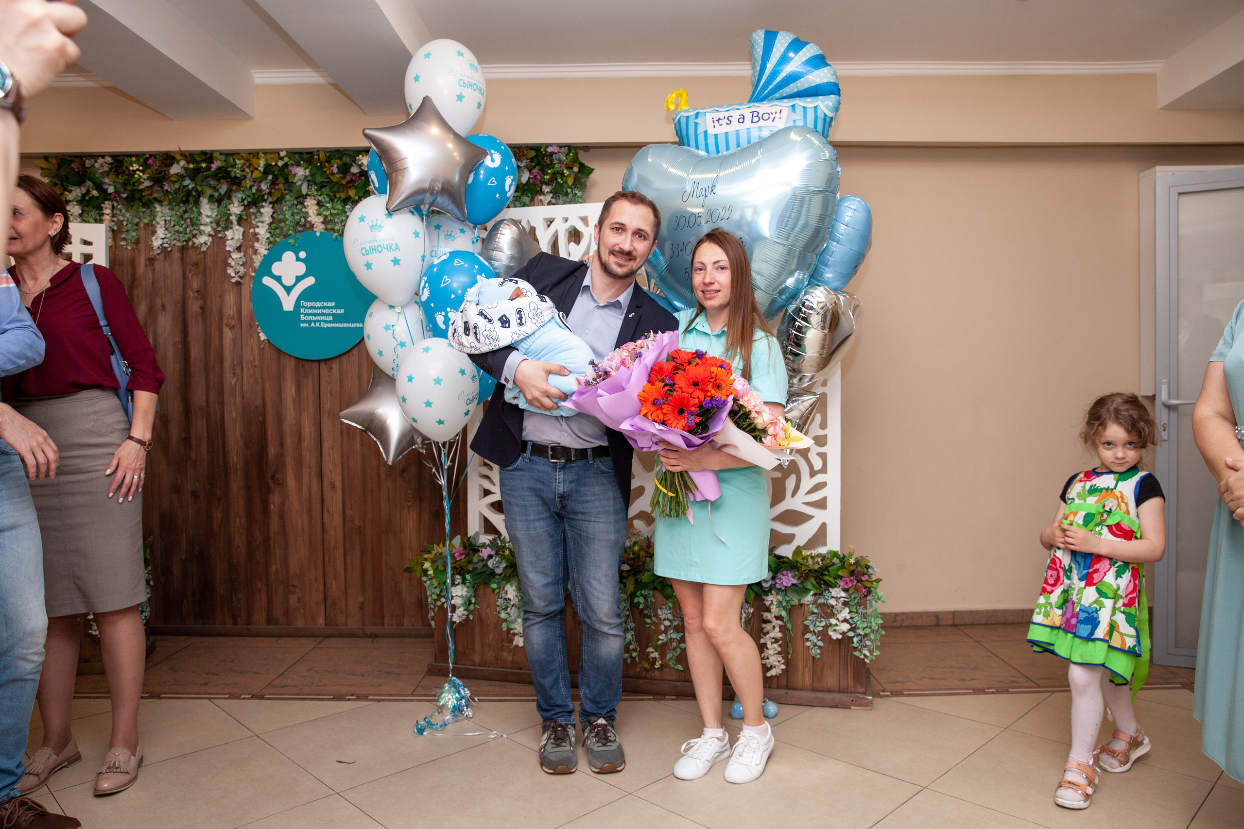 Выписка из роддома. Фотограф в Железнодорожном и Балашихе