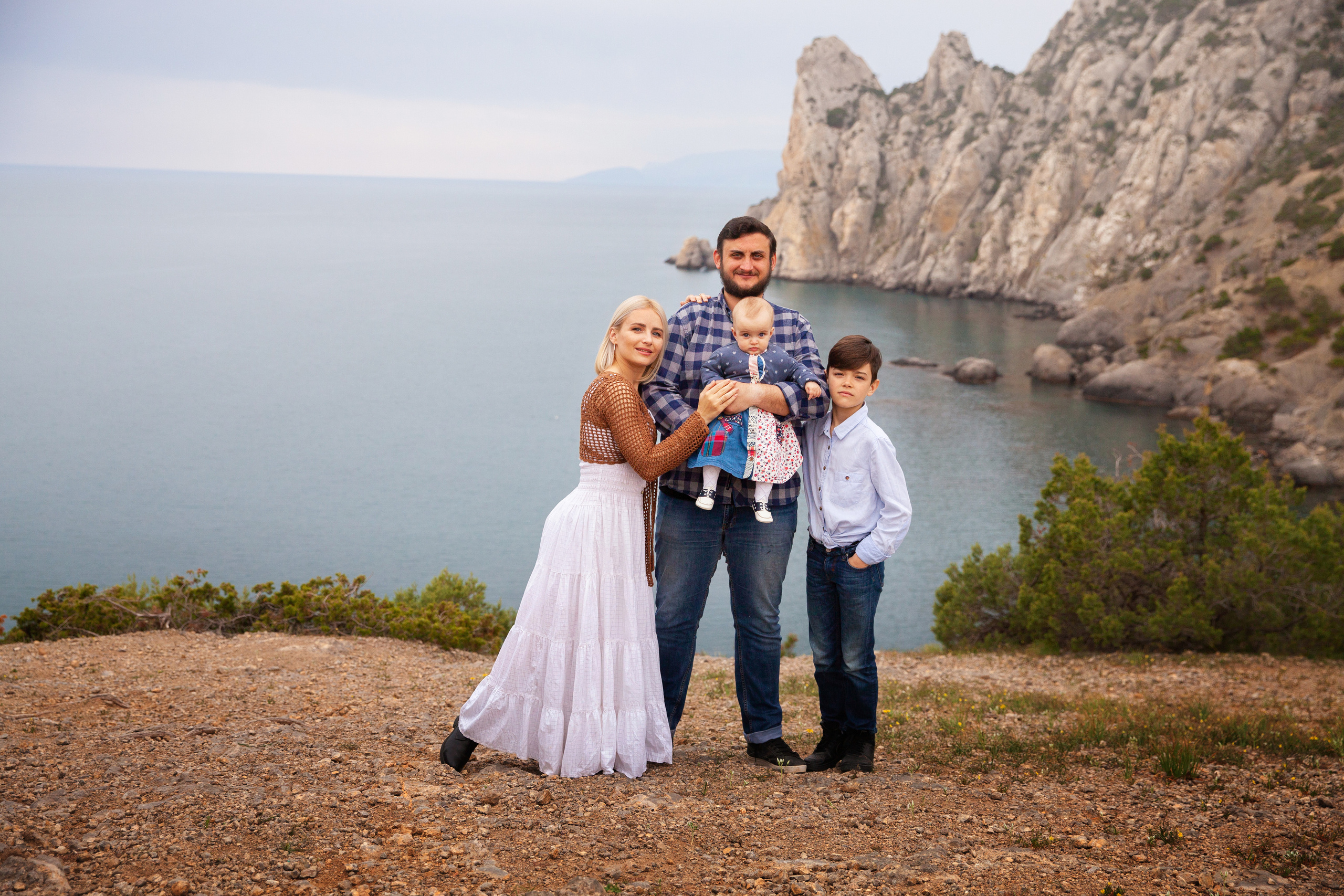 семья на море